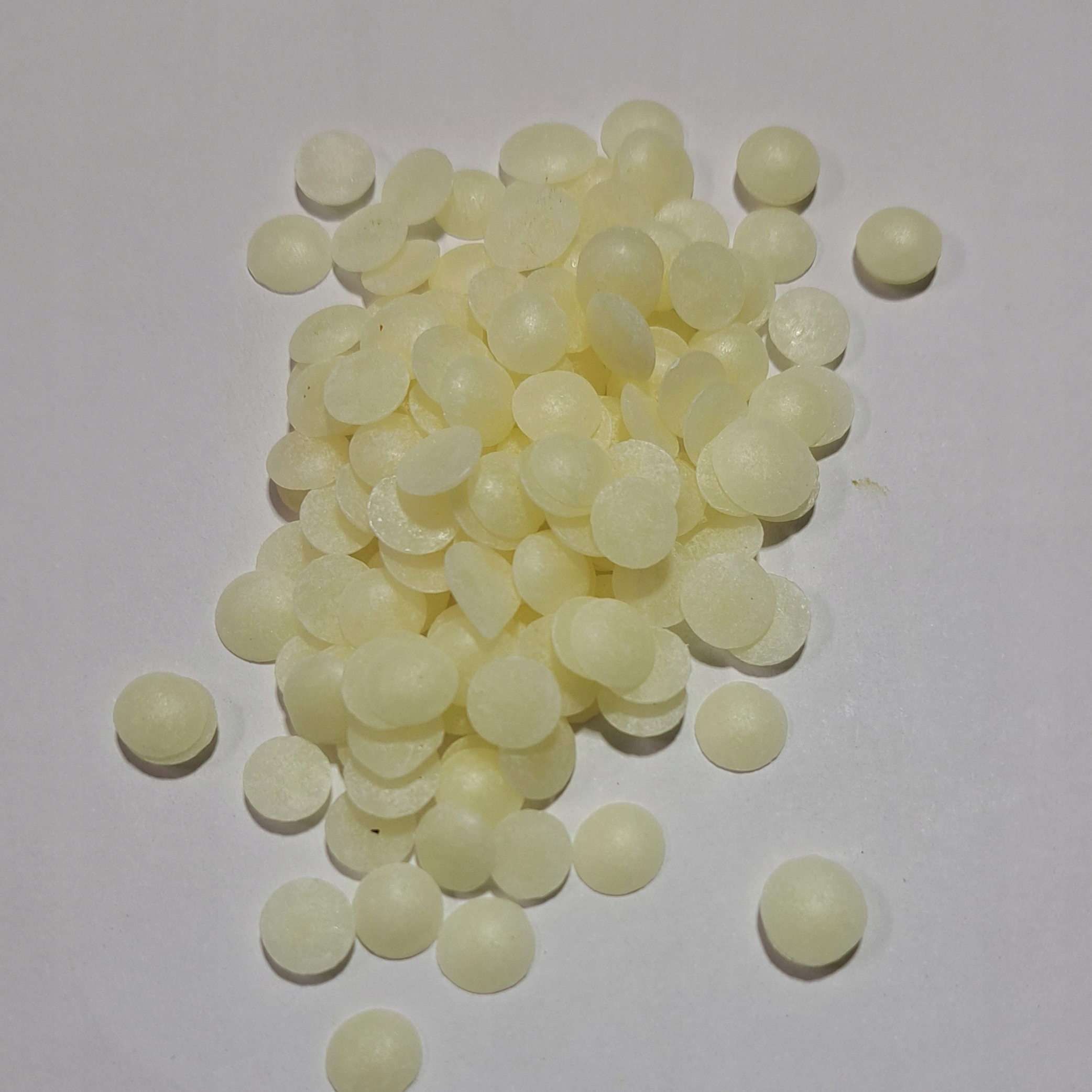 Levně Vosk Žluté pastilky 901 1 Kg Rafex