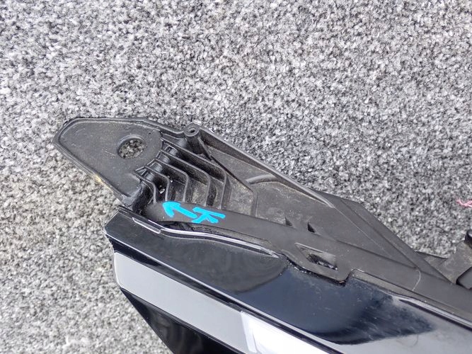 RANGE ROVER VELAR FULL LED L560 reflektor right light right