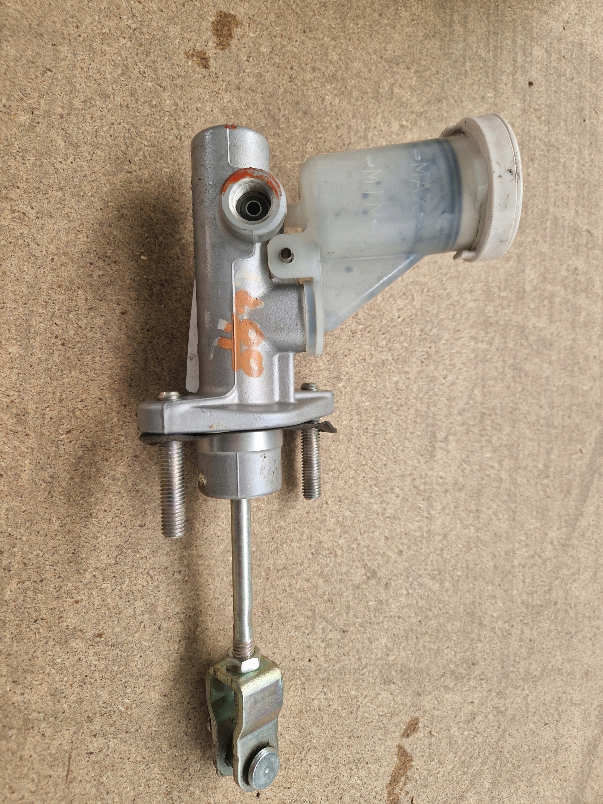 Servofreno MITSUBISHI L200 II 16-19R