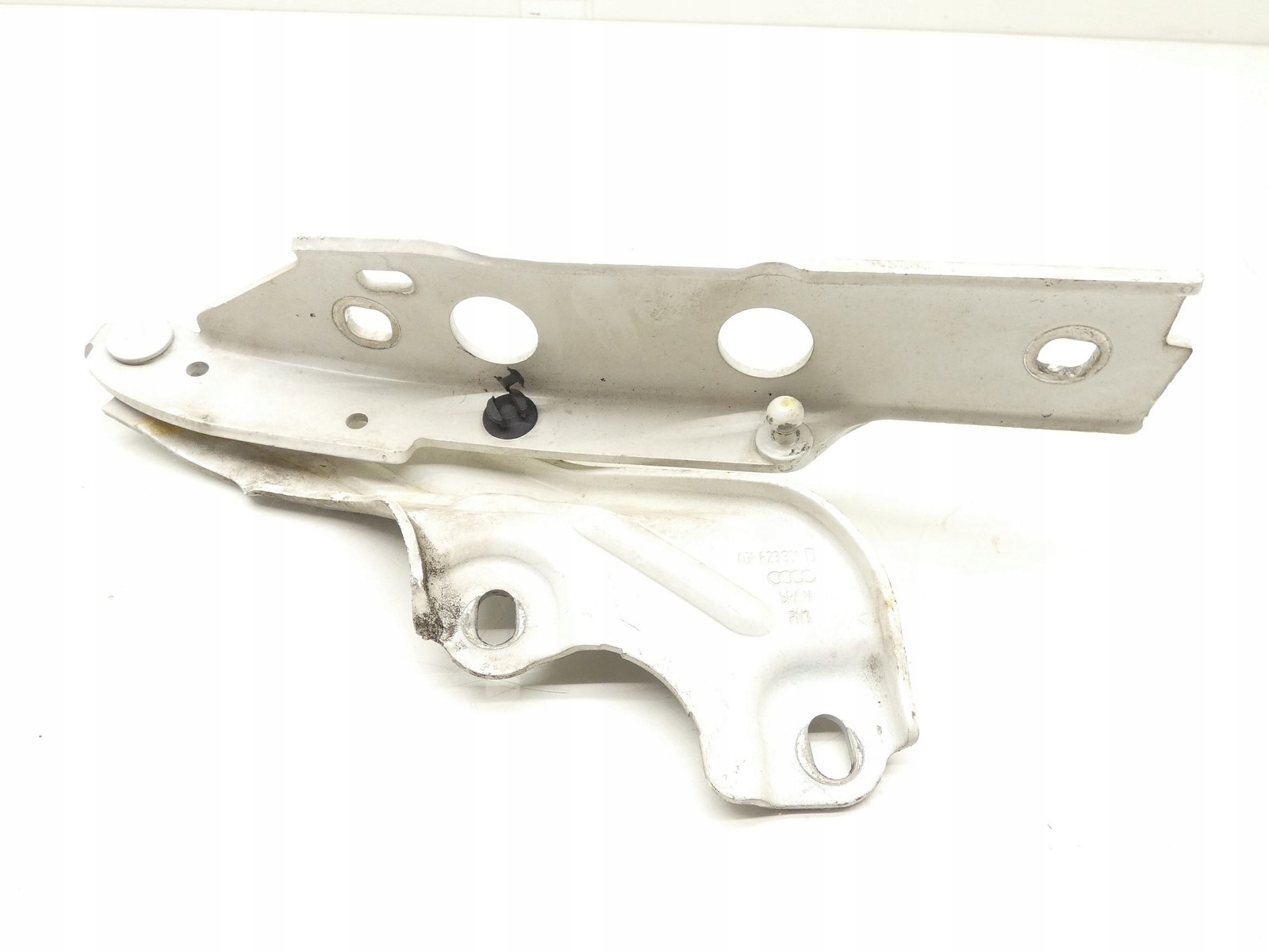 hinge POKRYWY of the engine bonnets left AUDI A6 C7 LY9C 4G8823301D