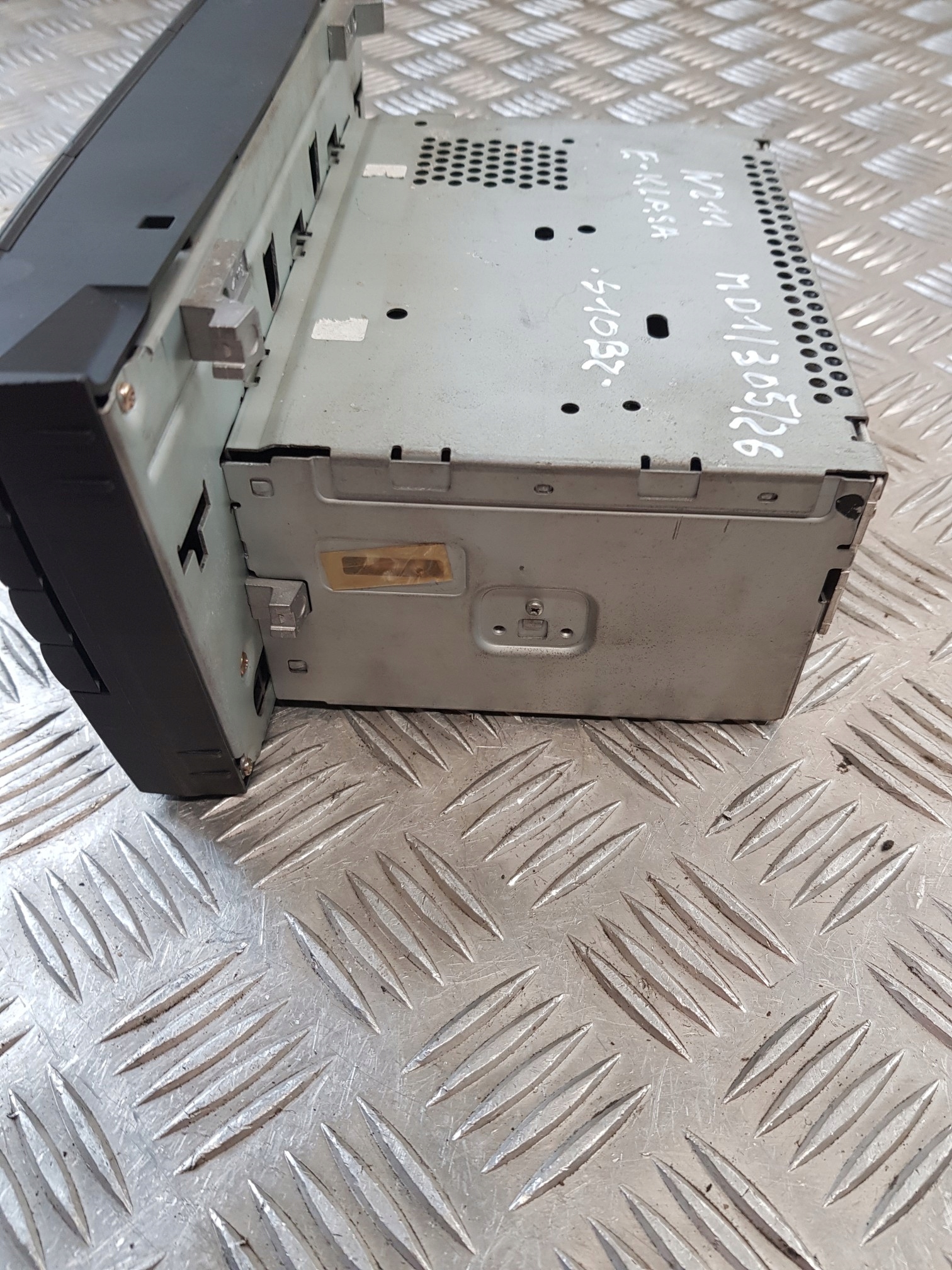 RADIO A2118200079 MERCEDES E-KLASA W211 02R