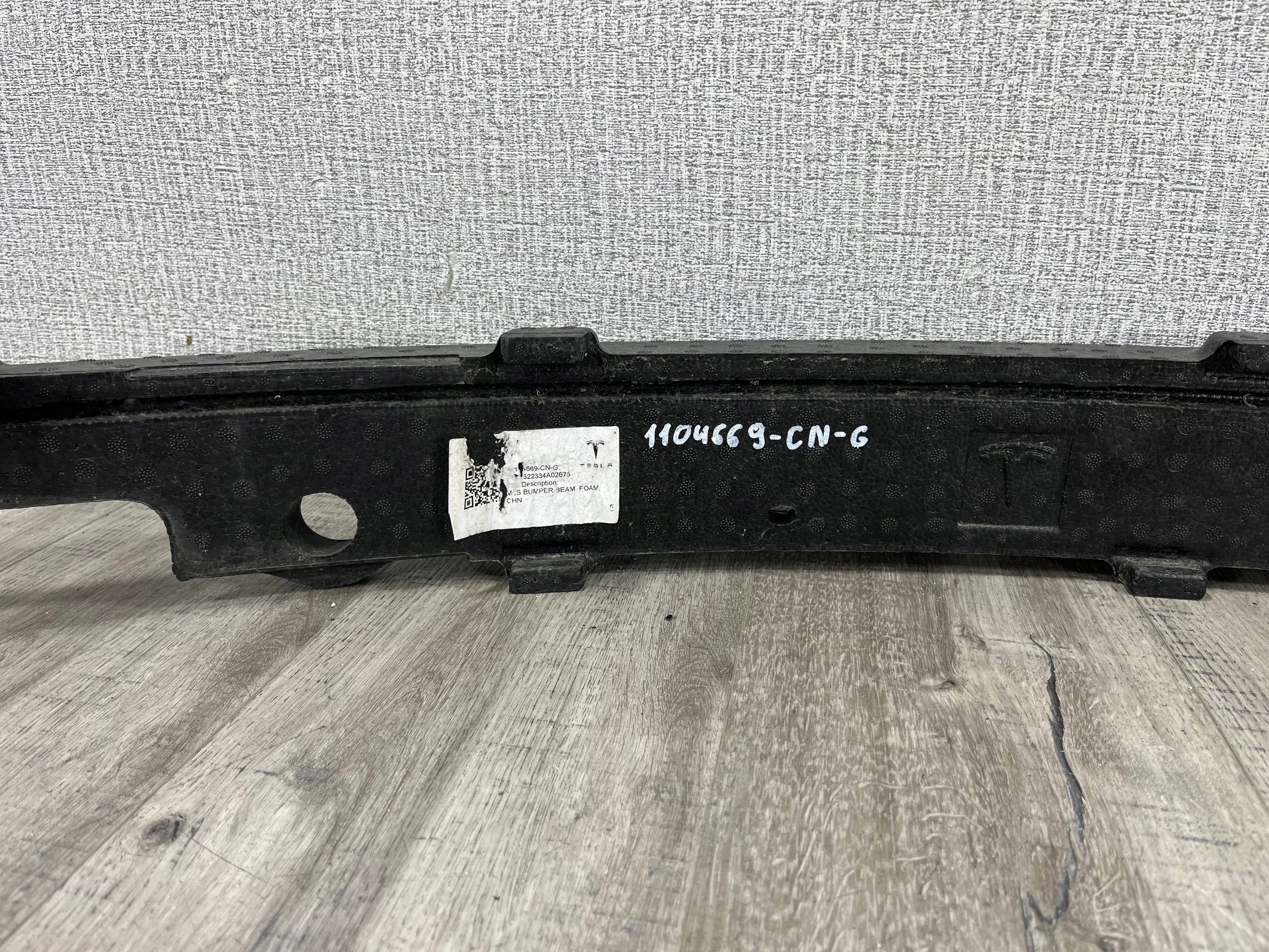 TESLA MODEL 3 III ABSORBER PIANKA nárazníku předek 1104669-CN-G