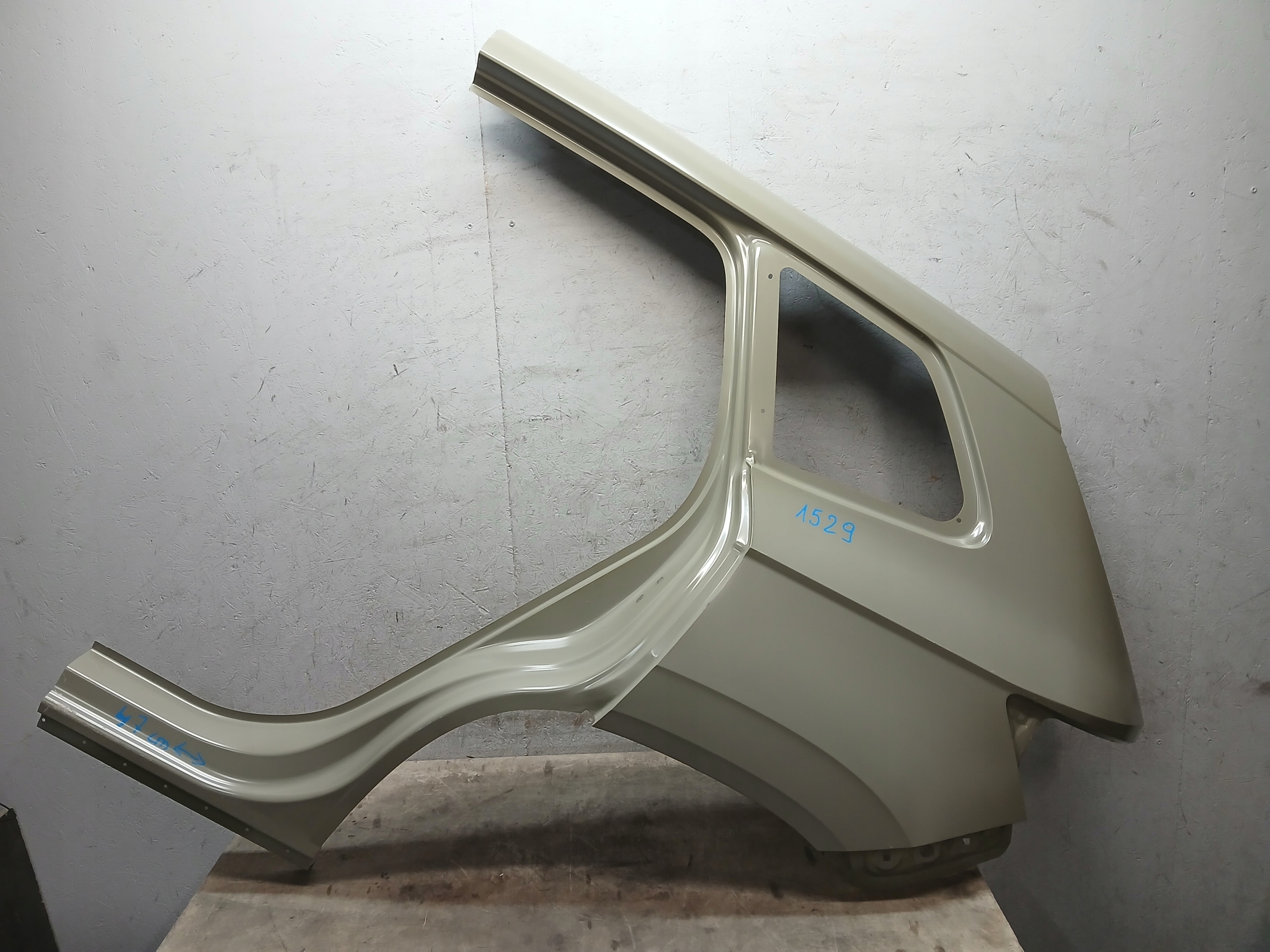 fender rear part left SKODA KAROQ