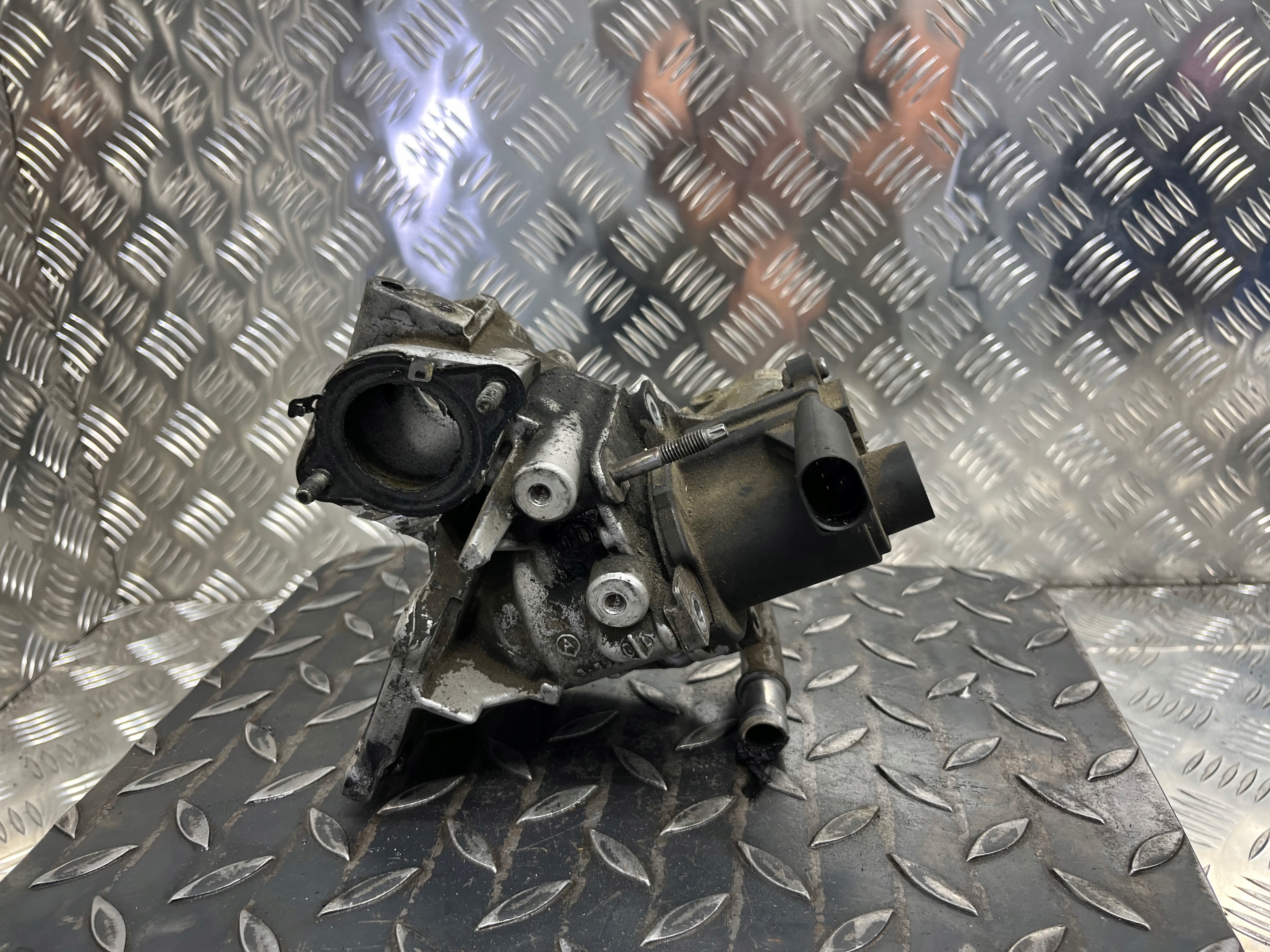 AGR-Ventil RENAULT SCENIC 3 70036814