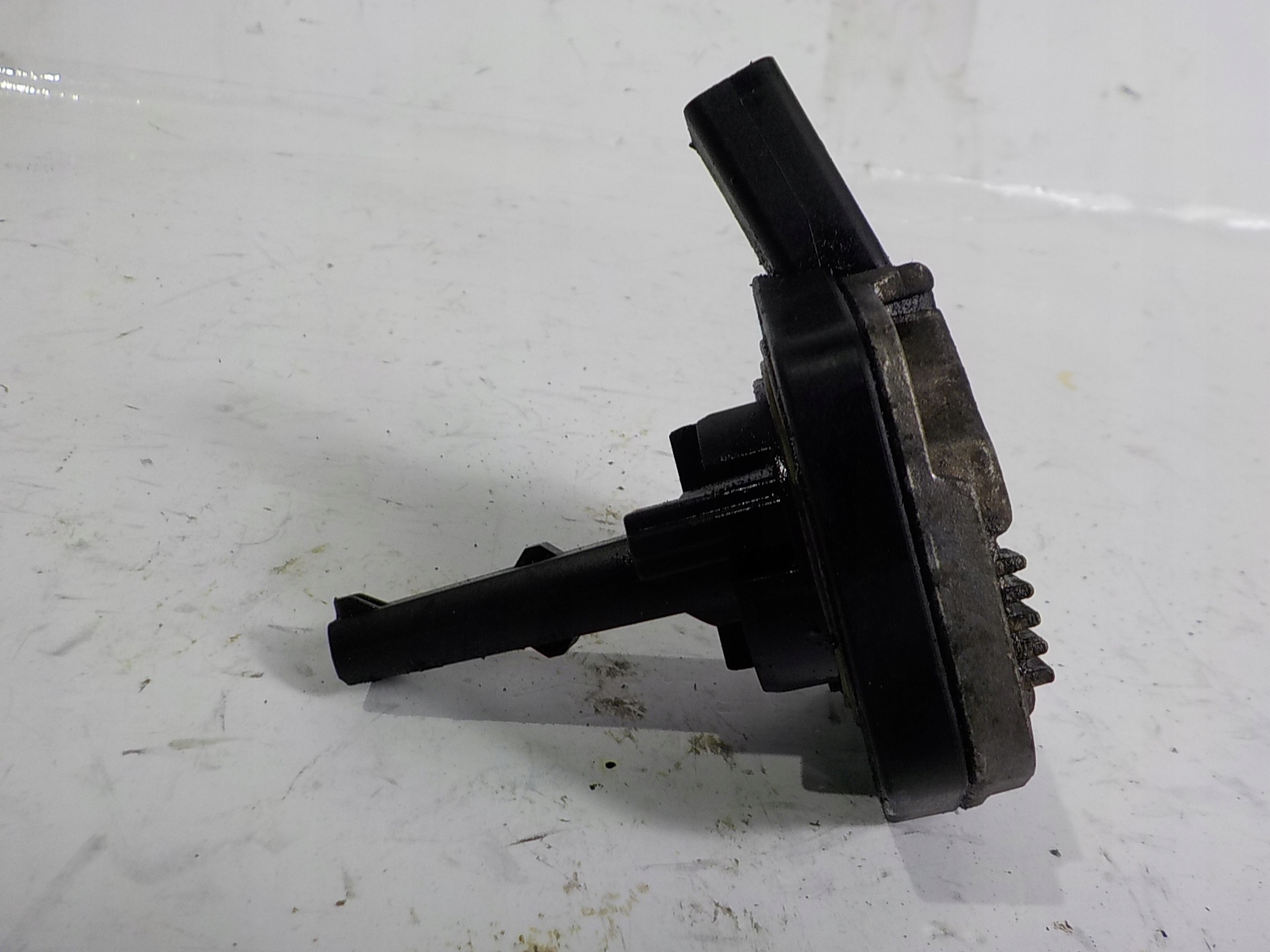 VW GOLF AUDI A3 8P A4 A6 sensore Livello olio