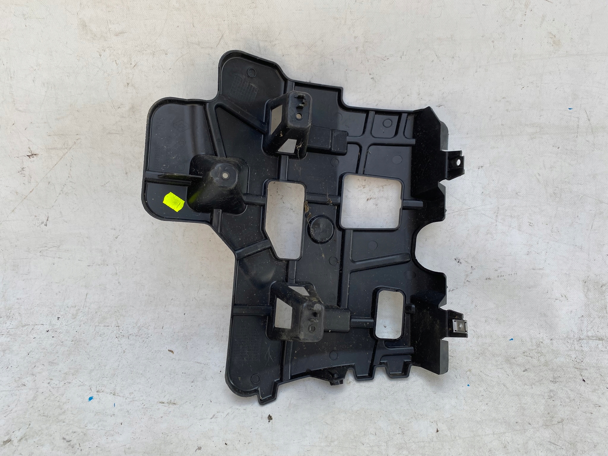 RENAULT MEGANE IV 16- bumper bracket right rear part 850426190R