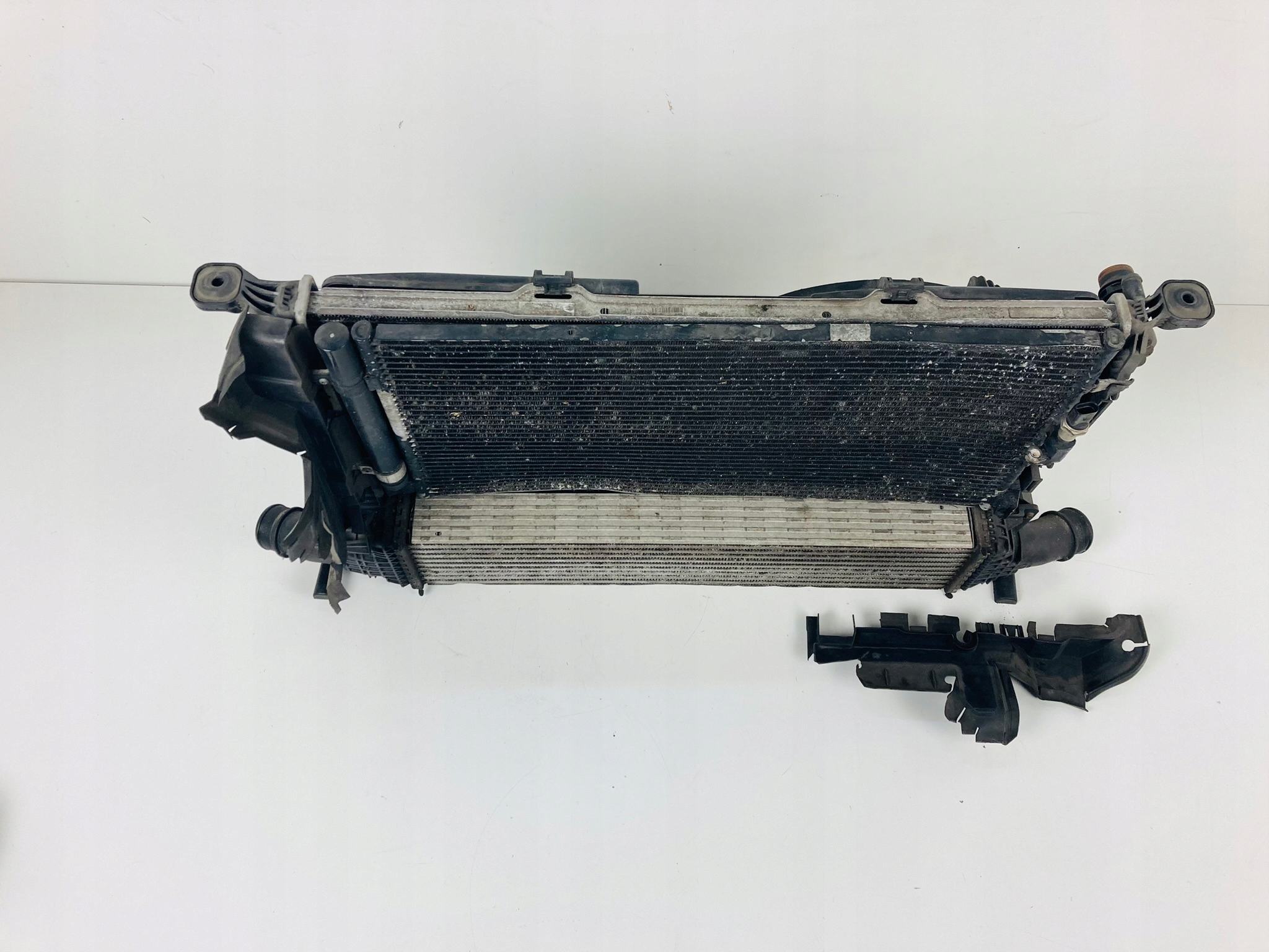 AUDI A4 B8 2.0TDI Radiateur Ventilateurs KOMPLET