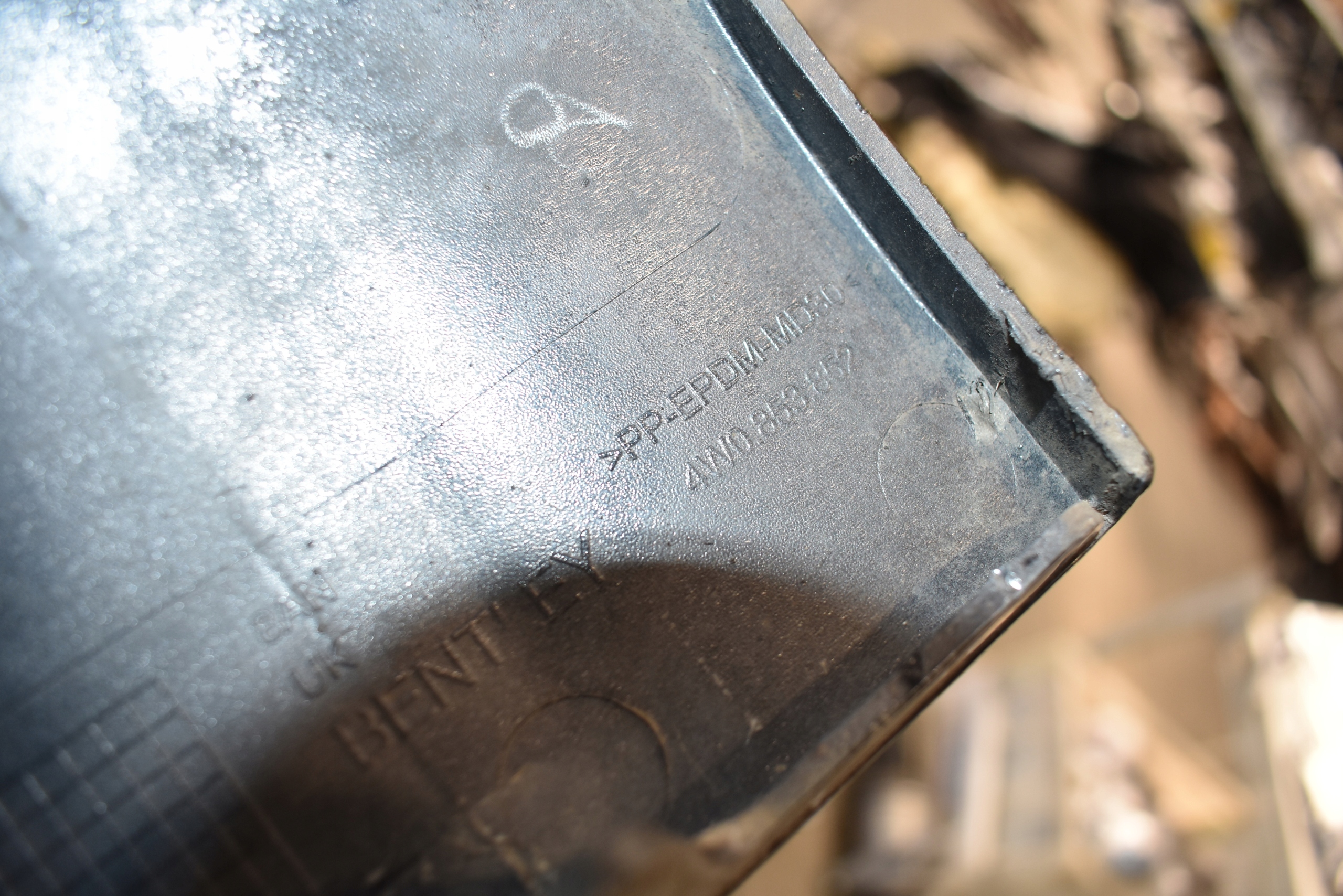 IDEALNA moulding threshold right BENTLEY FLYING SPUR 15R. 4W 1