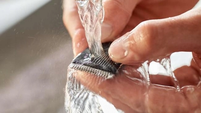 NIEZAWODNY TRYMER MASZYNKA PHILIPS DO BRODY WŁOSÓW TWARZY BEZPRZEWODOWY Kod producenta Golarka do strzyżenia mocna męska wytrzymała