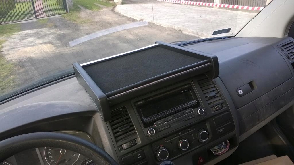 Półka na Kokpit Vw T5 welur