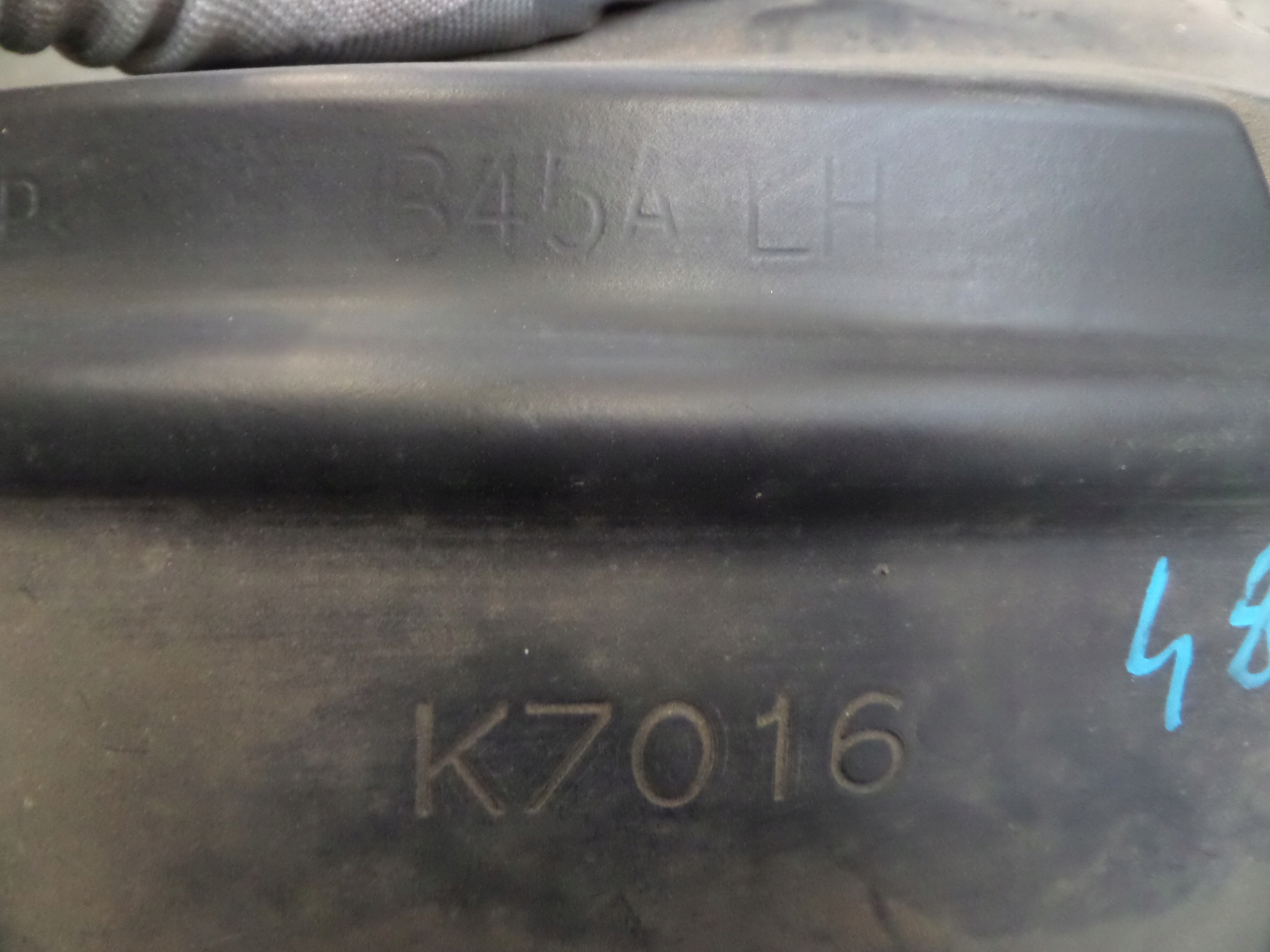 Mazda 3 III BM mudguard left front front B45AK7016
