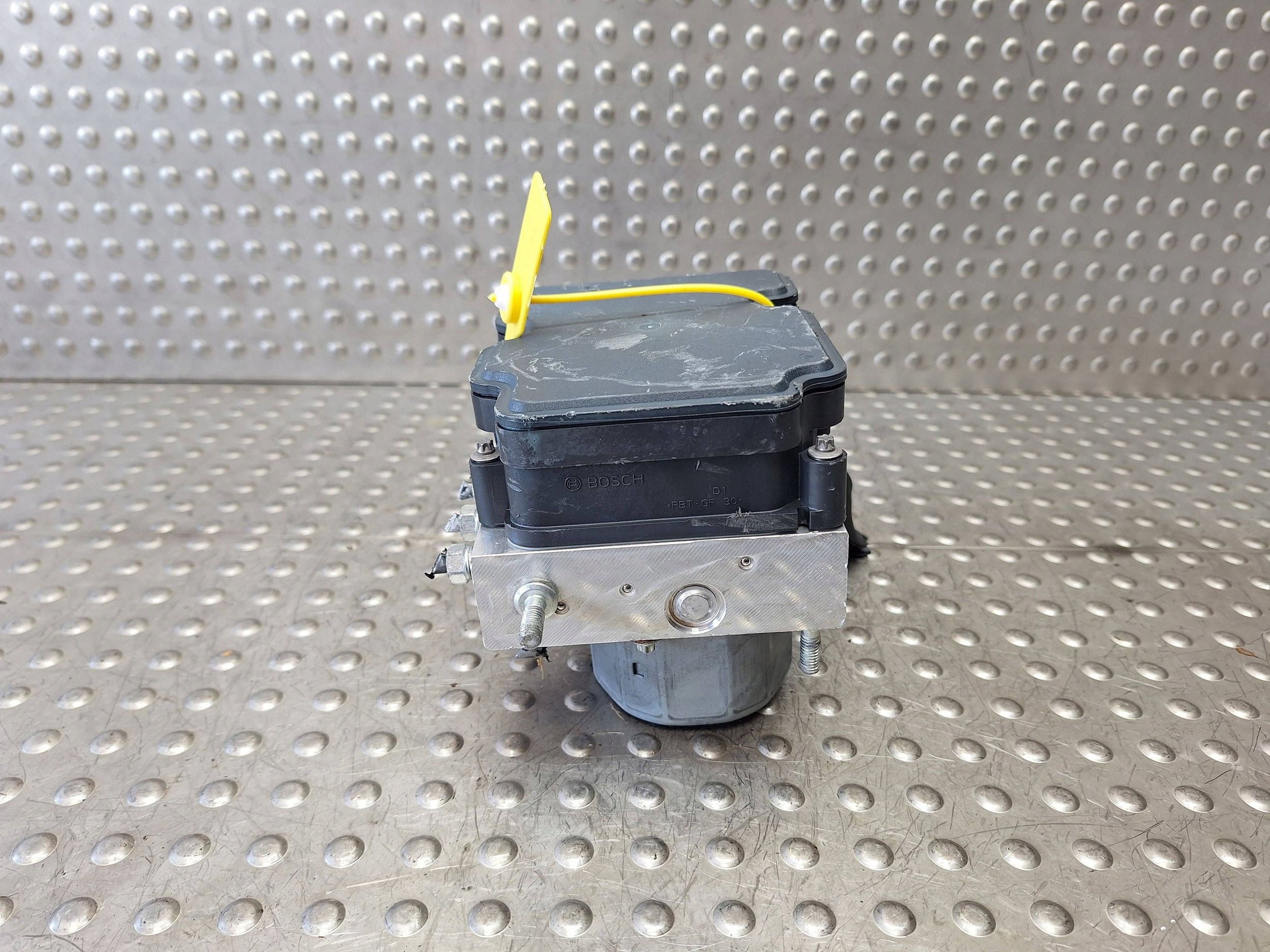 pump control unit ABS SUBARU IMPREZA XV 27536FJ220