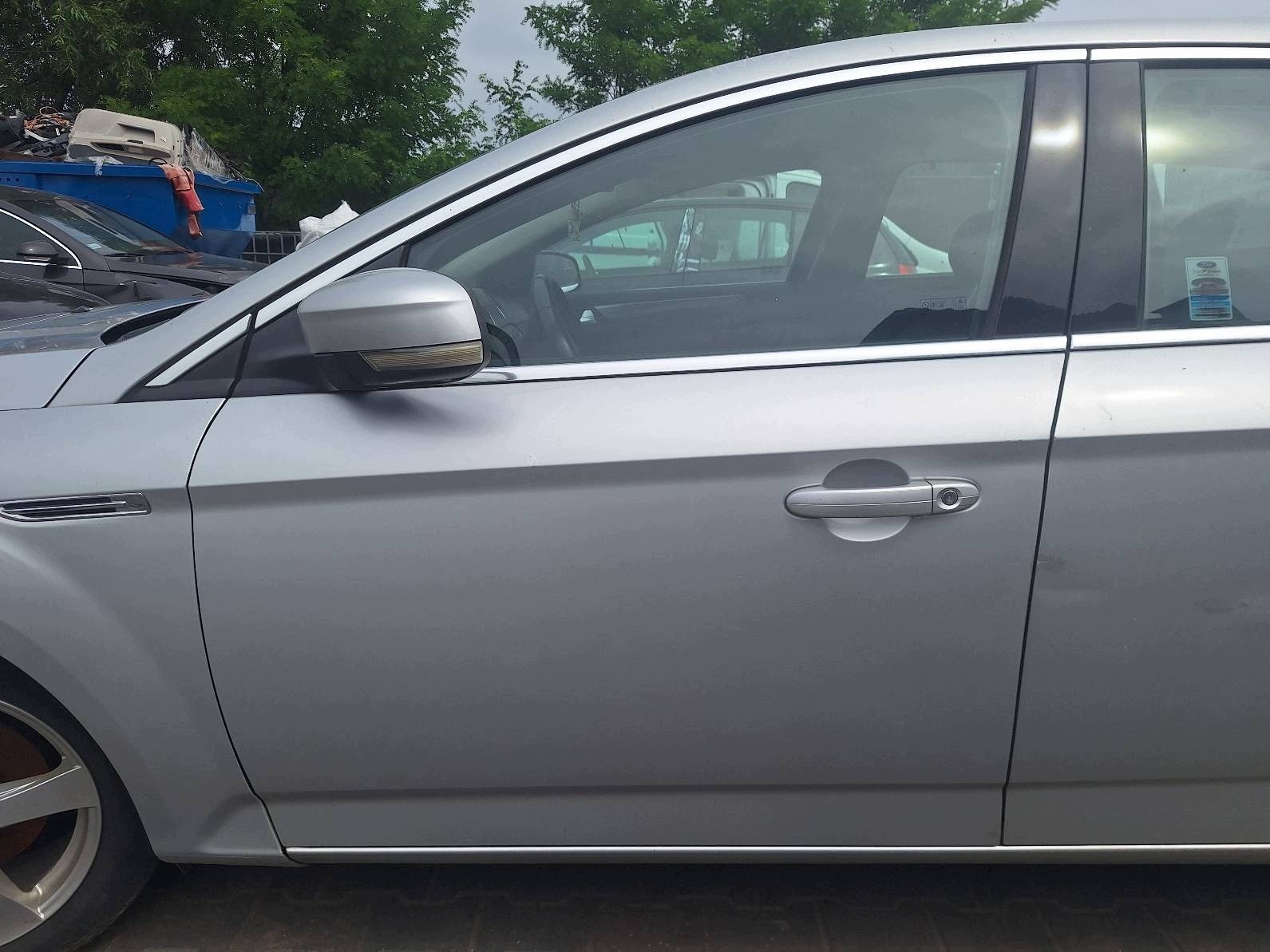 door complete left front FORD MONDEO MK4 LIFT 58 ID: 236966