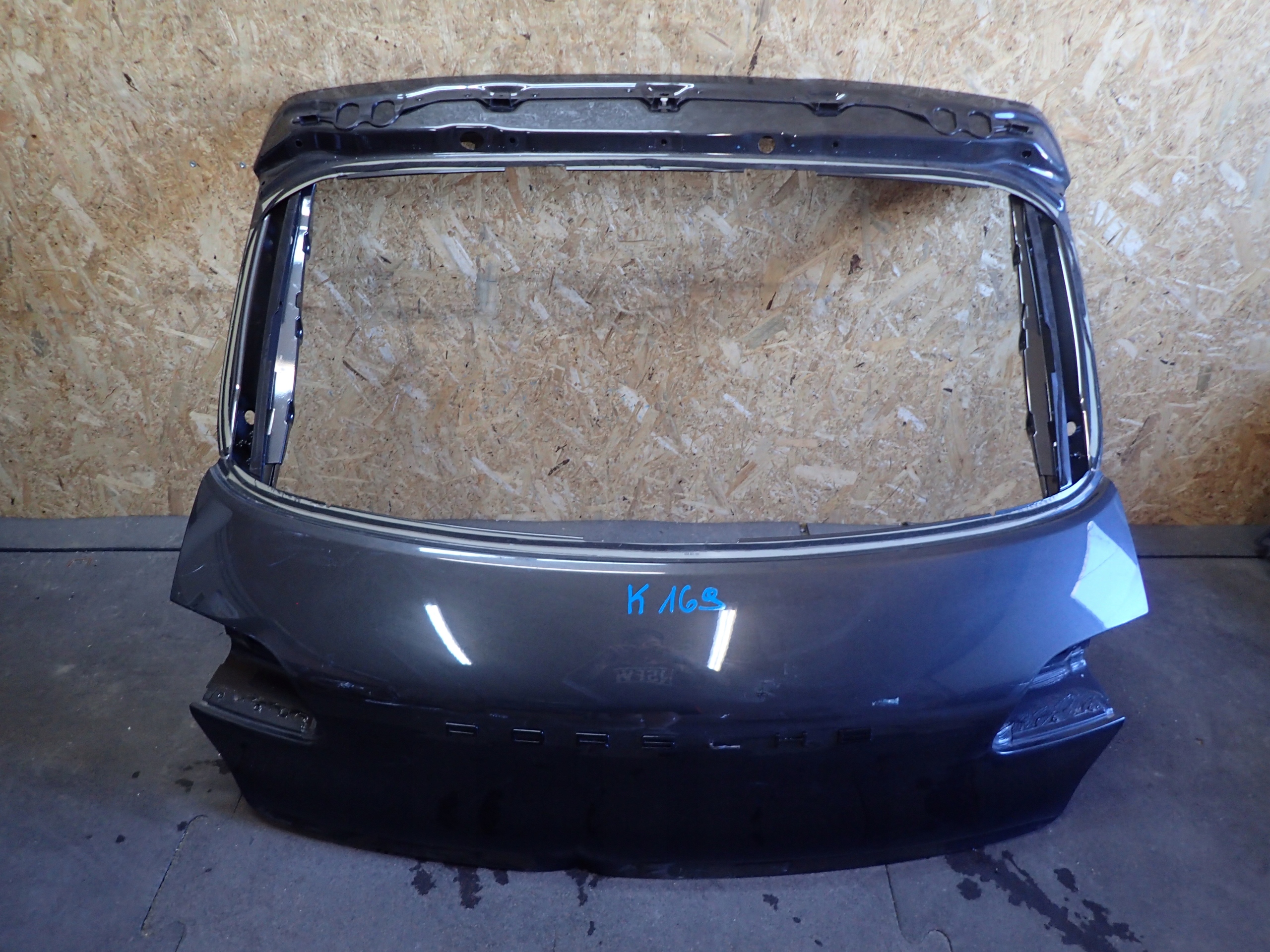 BOOT DOOR PORSCHE MACAN