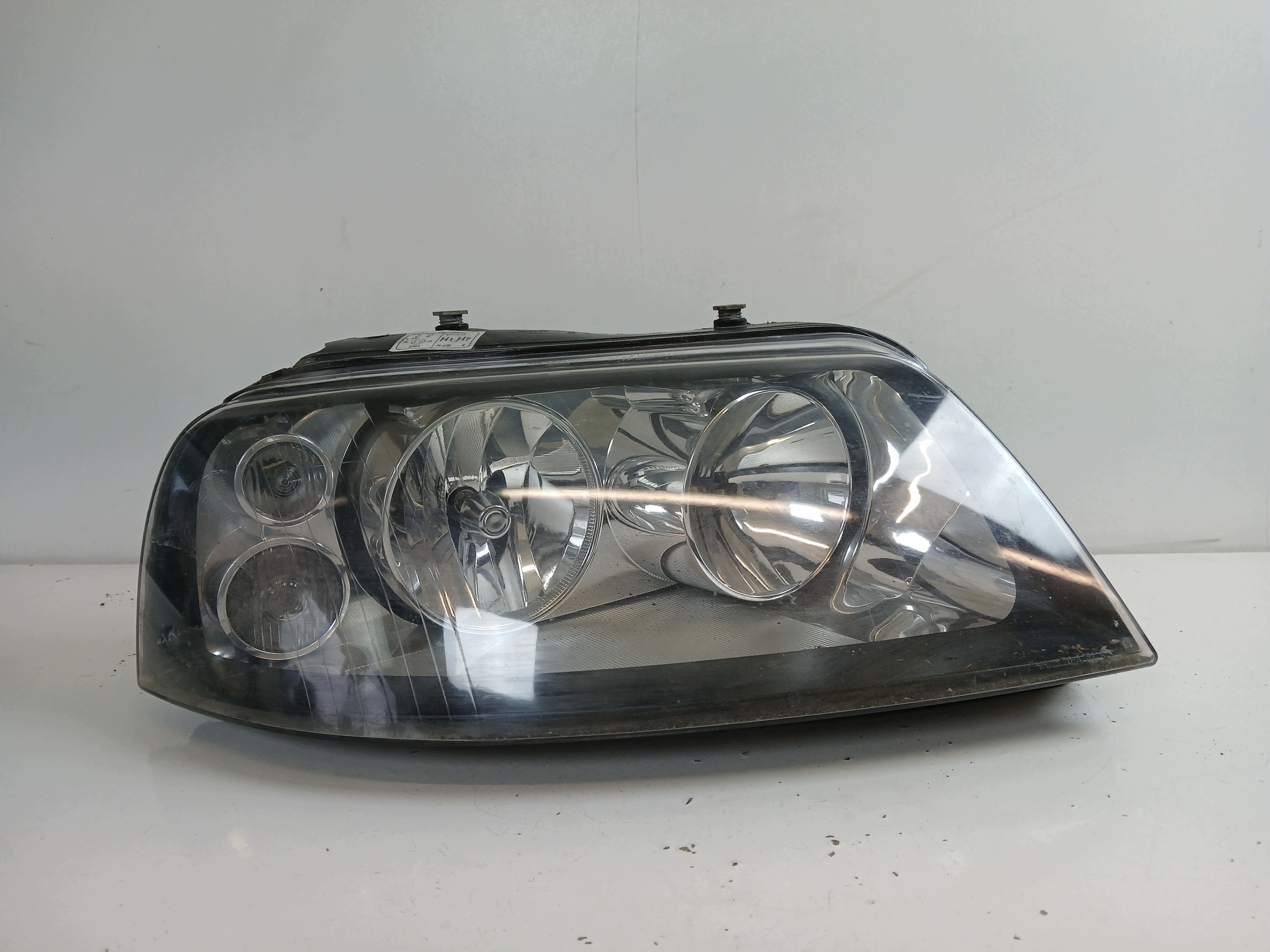 VW SHARAN and LIFT ALHAMBRA light left right front KOMPLET CIEMNA