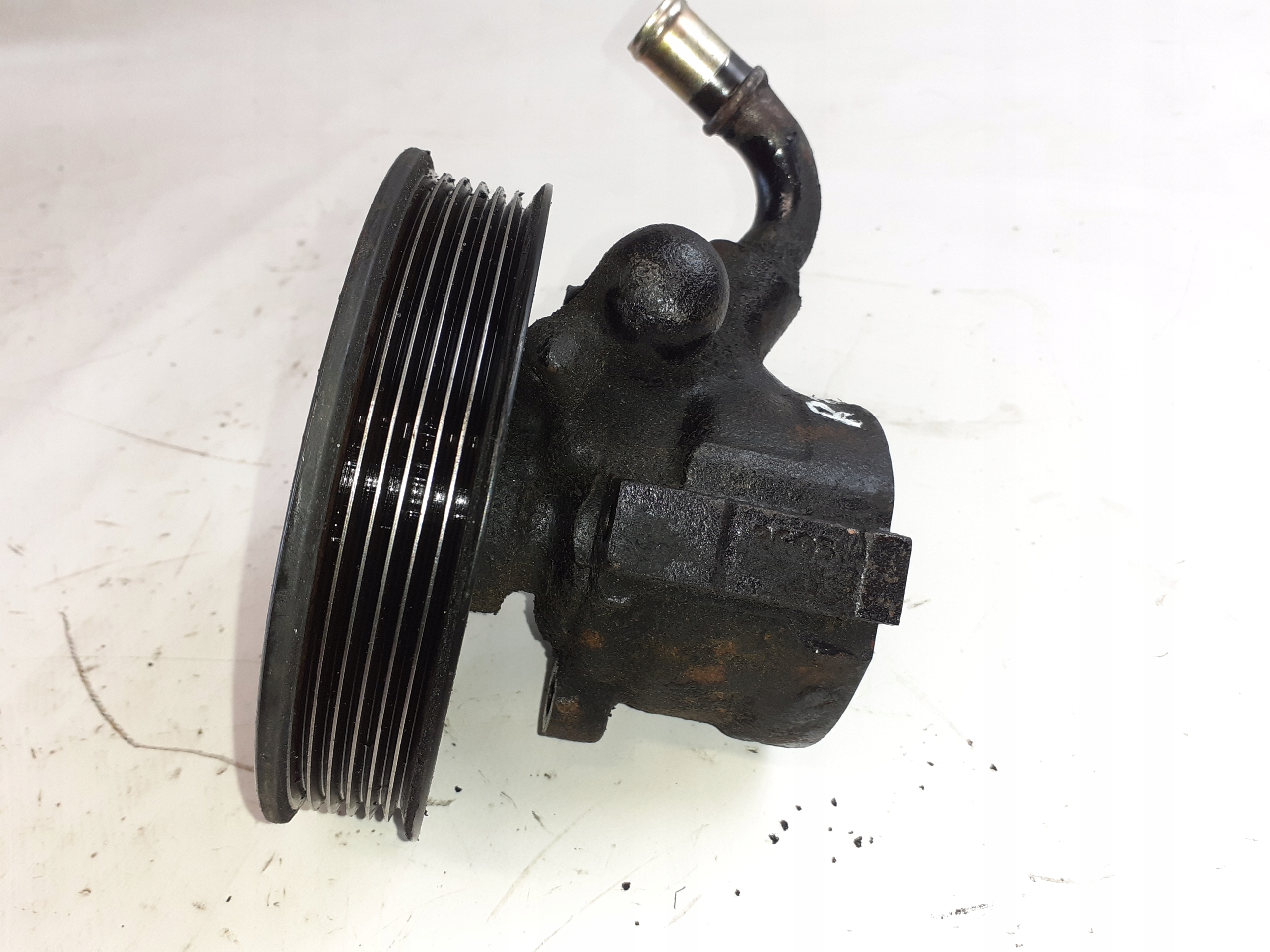 servo pump VOLVO V40 2.0B