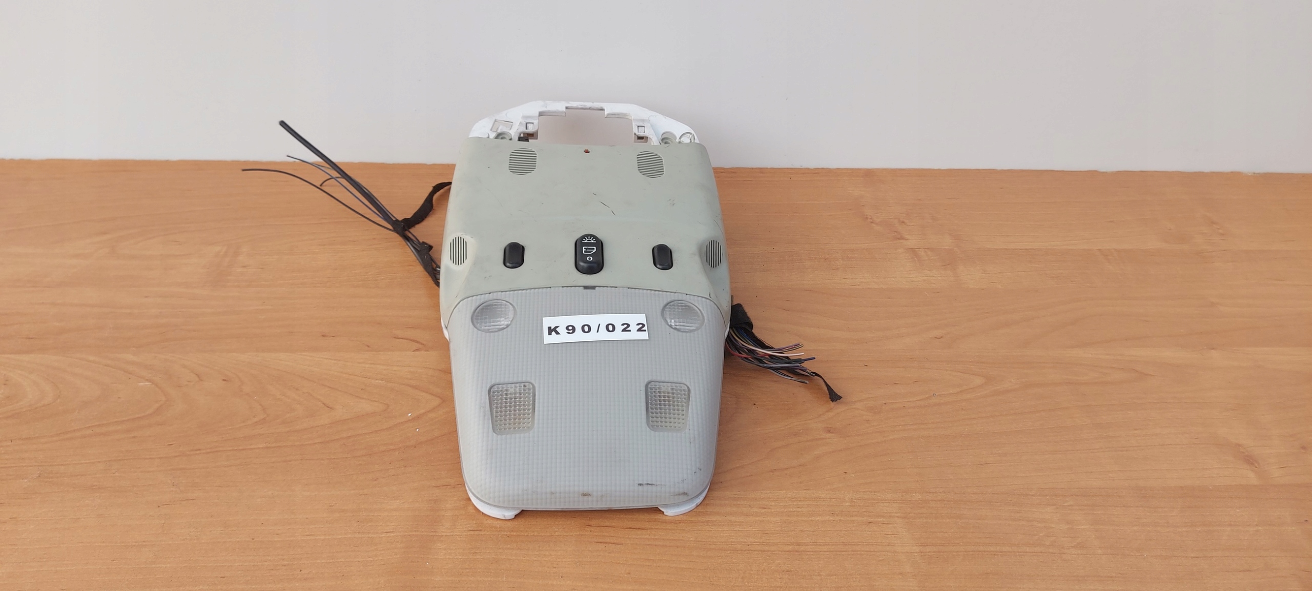 SAAB 93 9-3 FANALE CIELO INTERNO OSWIETLENIE cabina