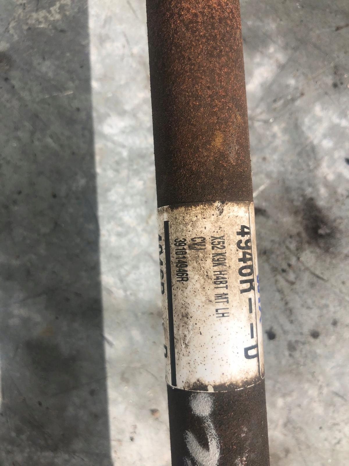 semi-axis left 391014946R SANDERO II 0.9 TCE
