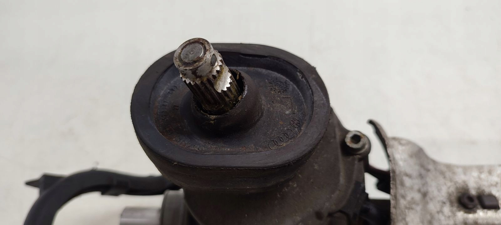 Boîte direction Audi A3 8P 1,6 MPI
