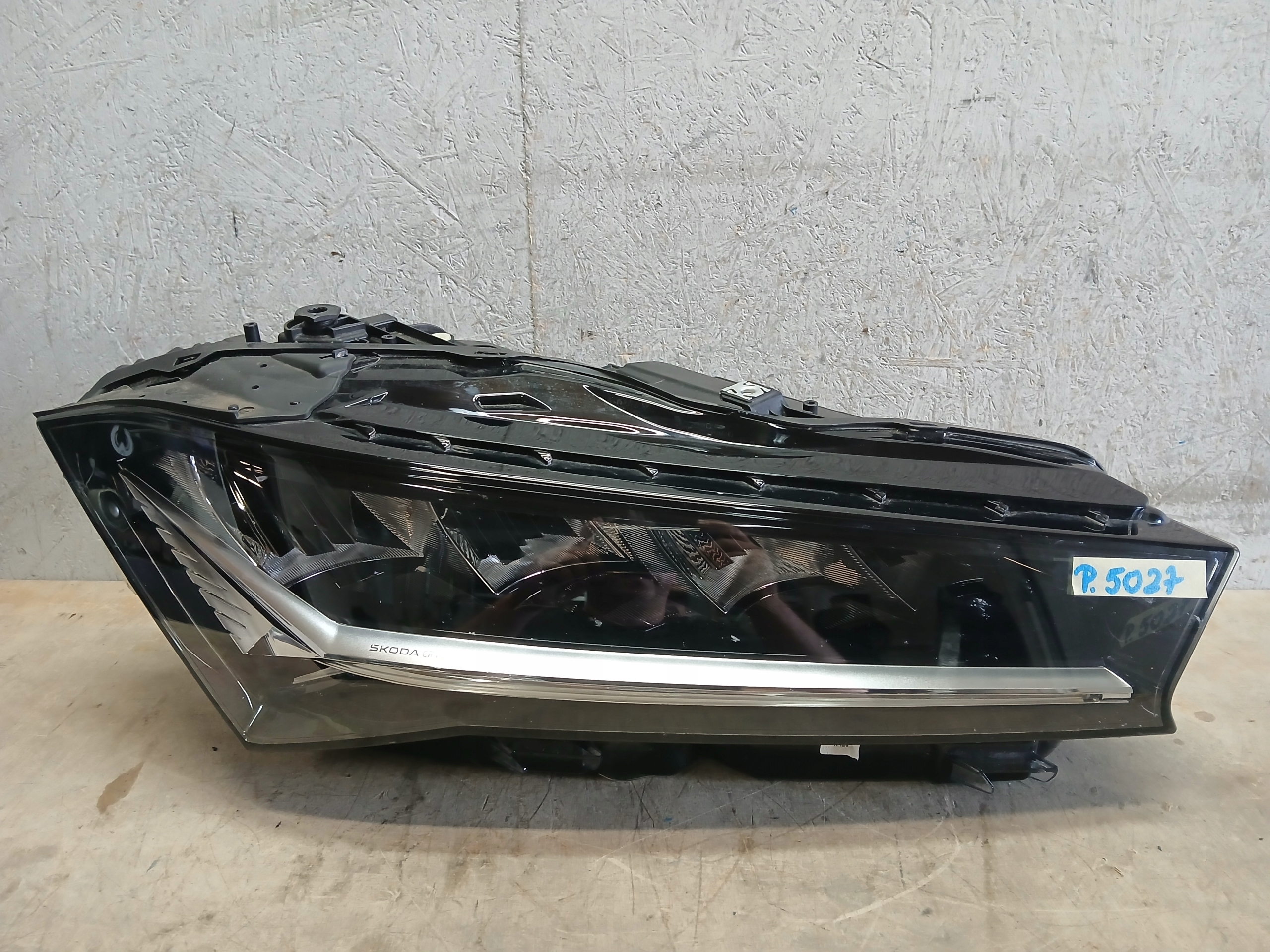 light front right SKODA SUPERB IV 4 FULL LED 3P1941016