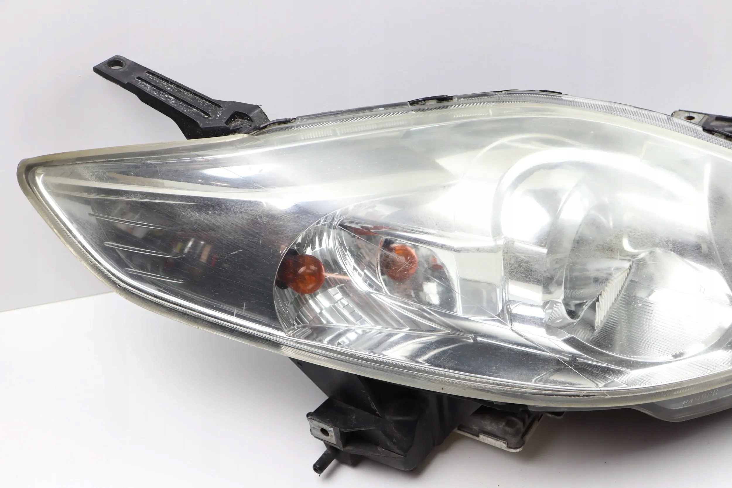 MAZDA 5 and CR light front right front XENON complete EUROPA