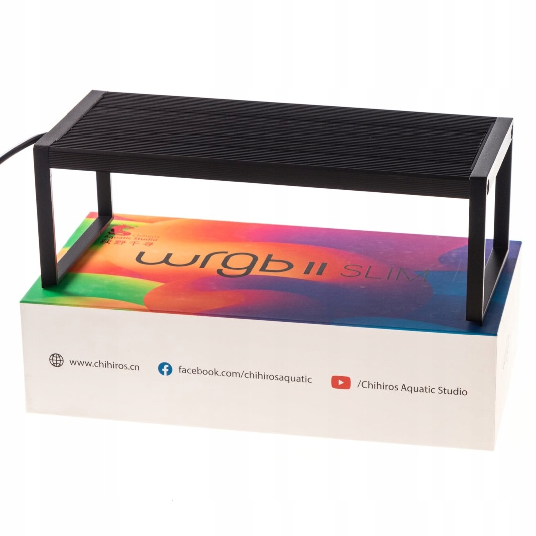 Levně Chihiros Wrgb Slim 30 II Led lampa s Bluetooth pro akvária 30 45 cm
