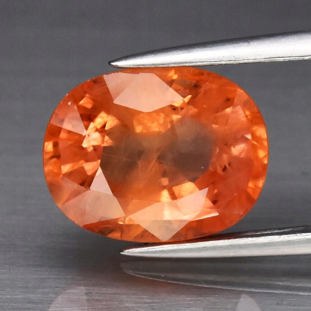 Safír 2.49ct Oranžový Ovál eCertifikát Wbd
