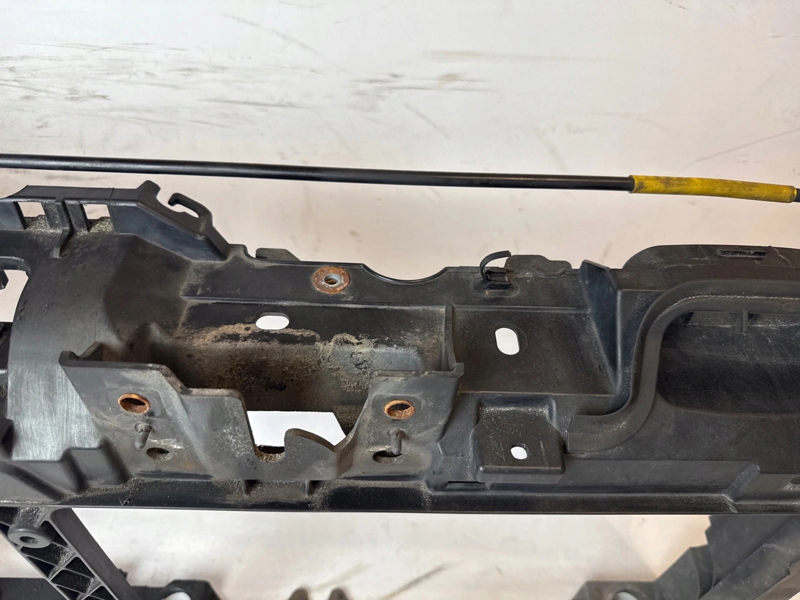 Armature Traverse de fer Ford B-Max