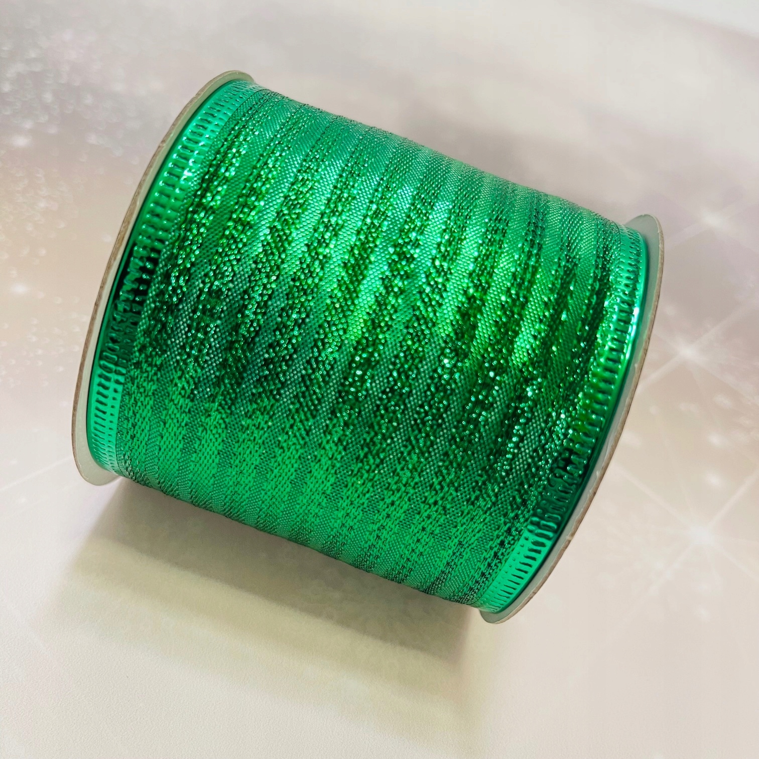 SZEROKA ŚWIĄTECZNA WSTĄŻKA 63mm DO PREZENTÓW 3m W1 Materiał inny