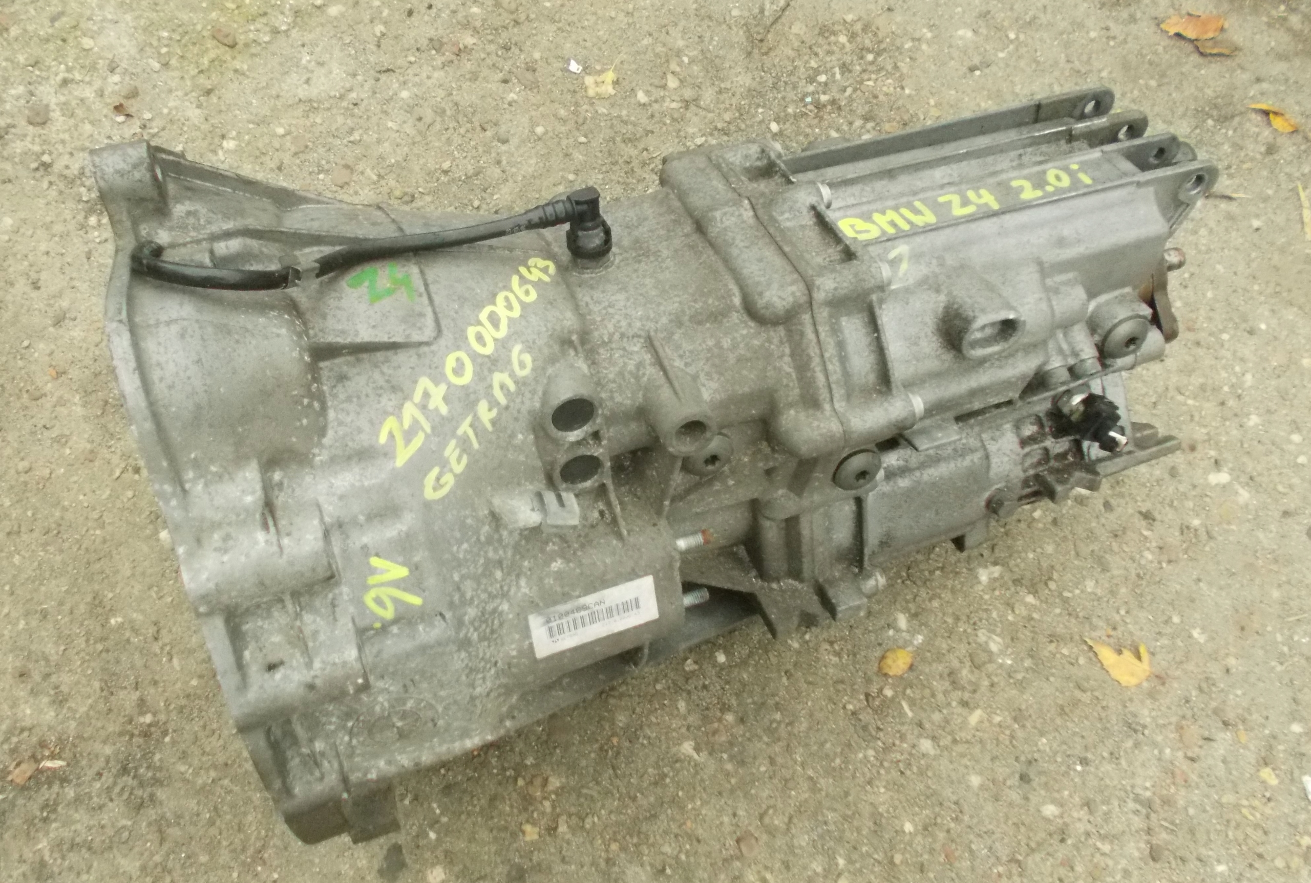 BMW Z4 2.0 e CAMBIO 0100469CAN 2170000643