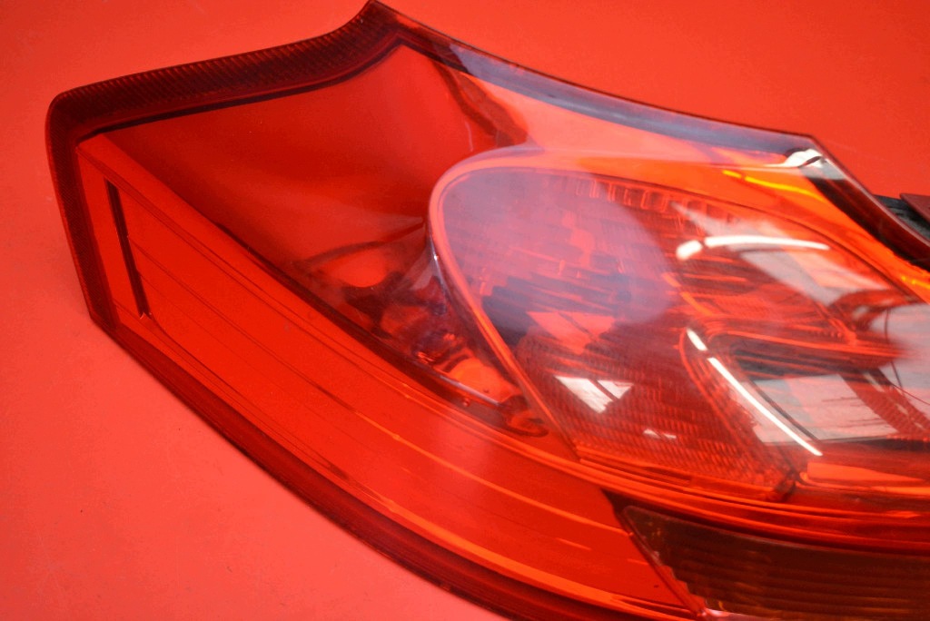 light left rear part rear 13226856 OPEL INSIGNIA A KOMBI 08-14