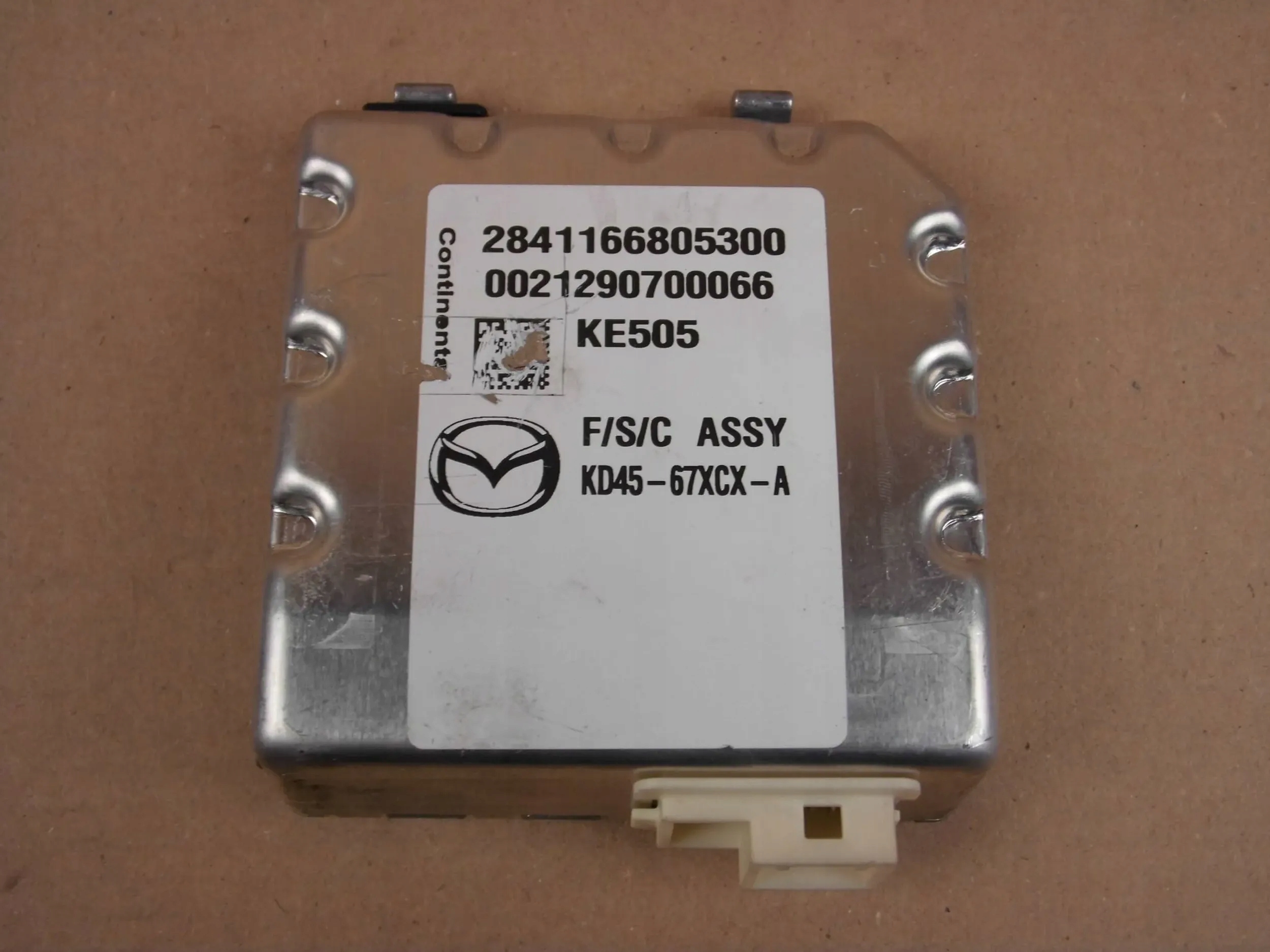 Mazda CX5 and 2013-2018 radar sensor pasow kamera windows przedniej KD4567XCXA