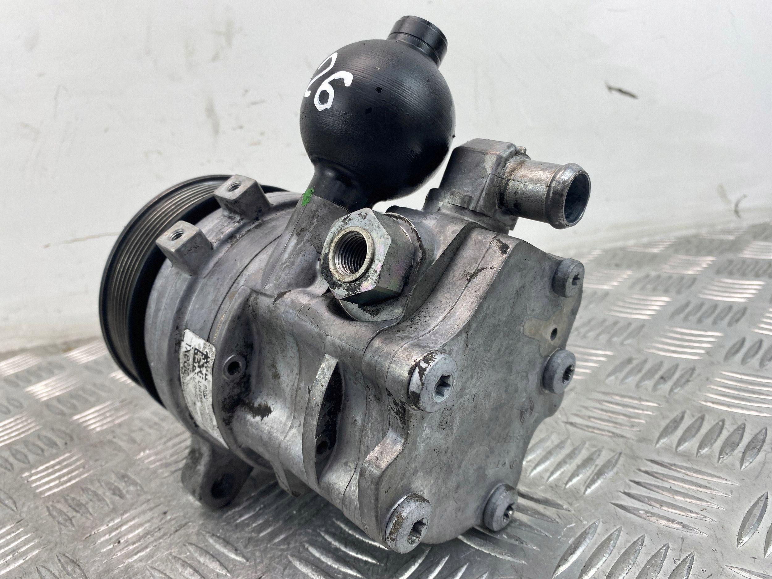 BMW 3 E90 335i servo pump LH2113743 N54B30A
