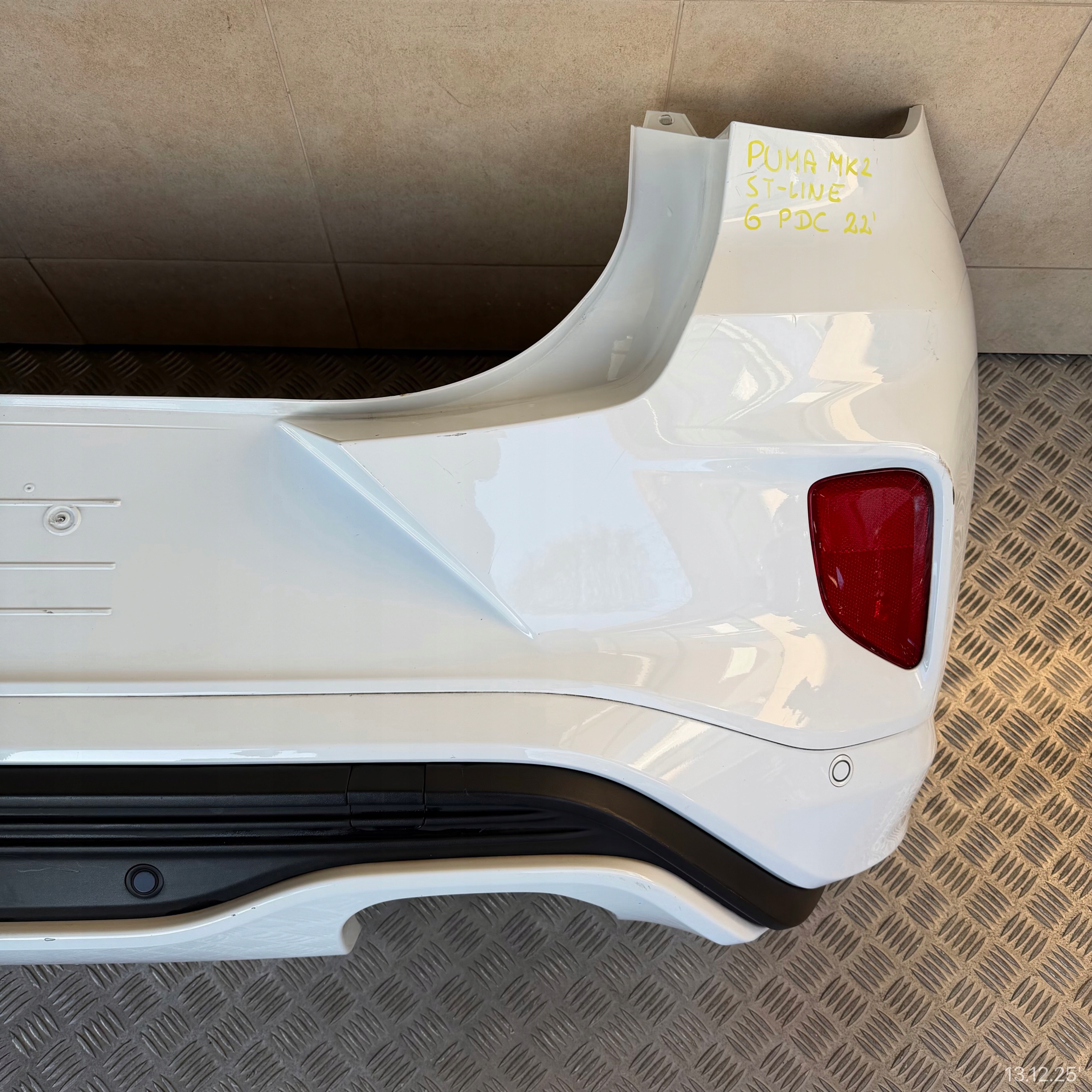 bumper rear complete FORD PUMA II MK2 ST-LINE 2022 ROK 6 PDC