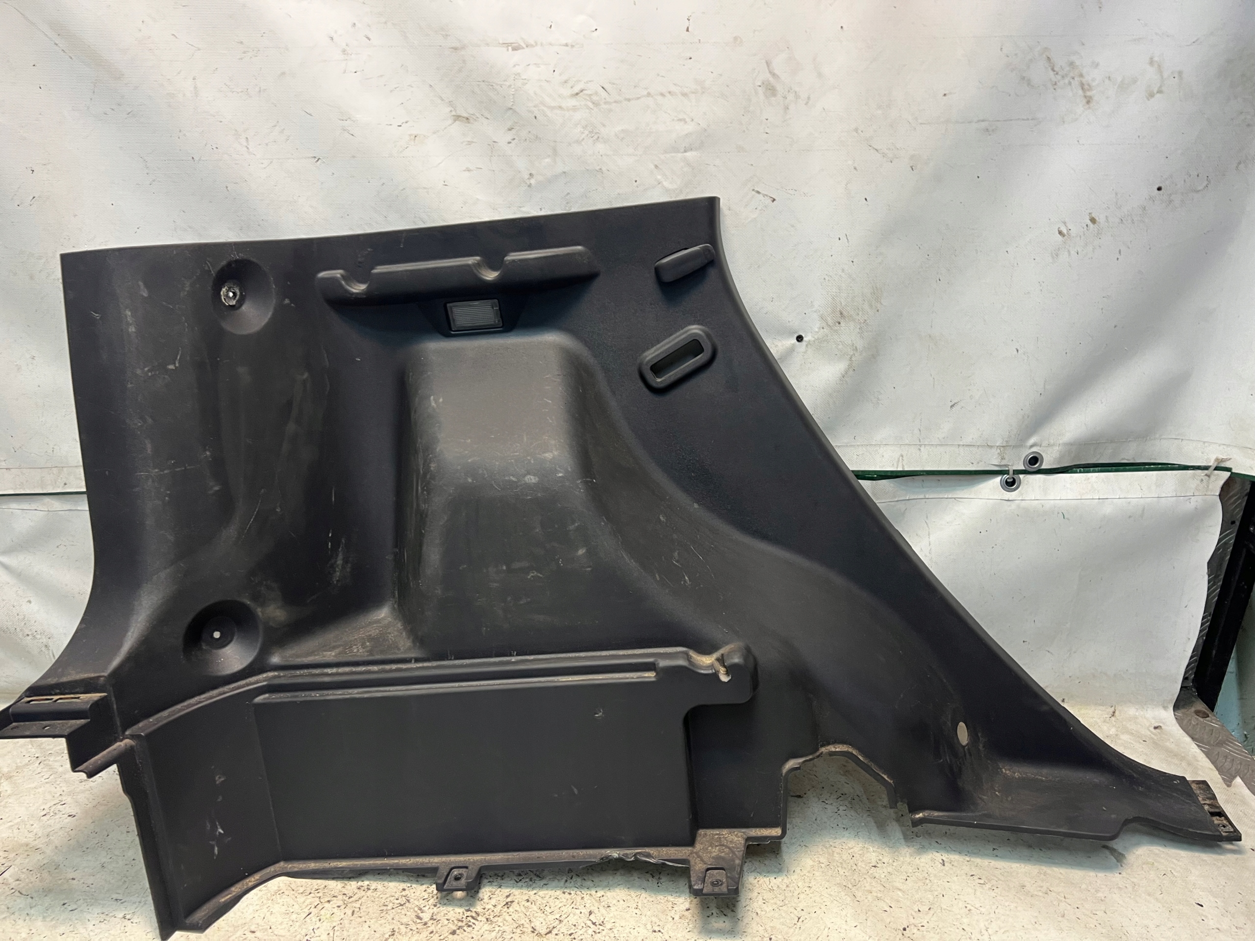 KIA SOUL I 08- BOCZEK BAGAŻNIKA LEWY EUROPA OE