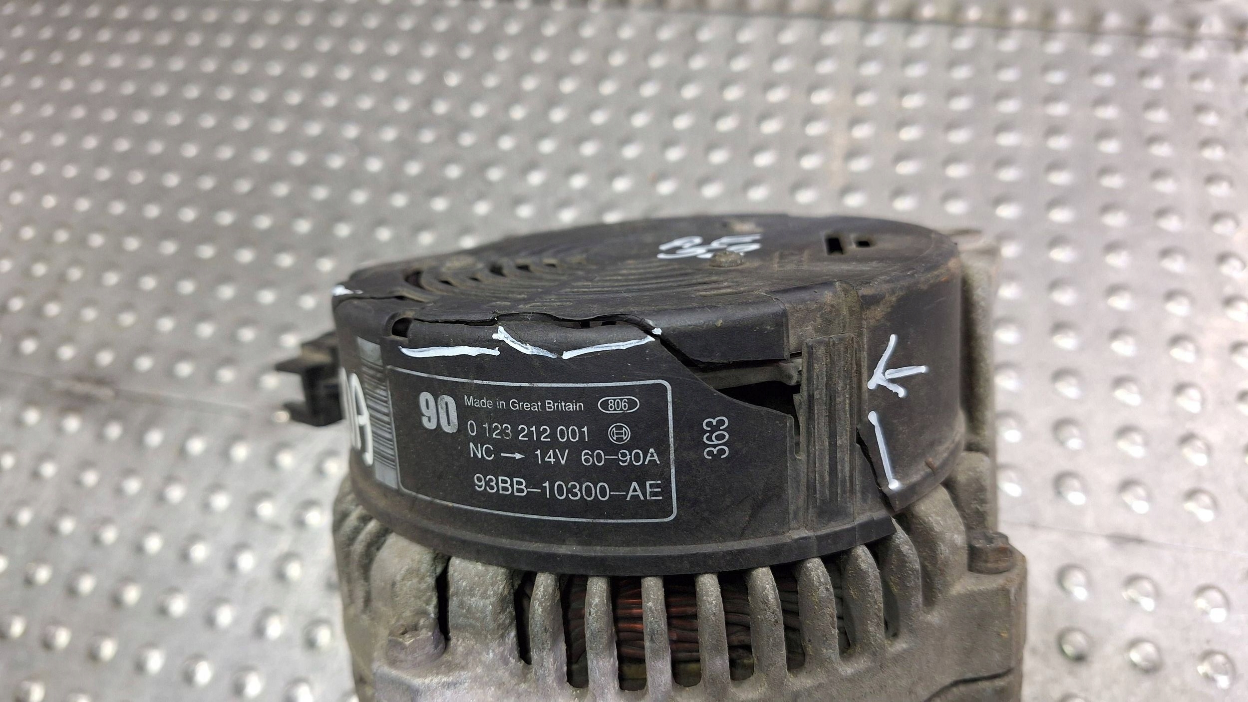 ALTERNATOR 90A 93BB-10300-AE FORD MONDEO MK2 1.6 2.0 12V