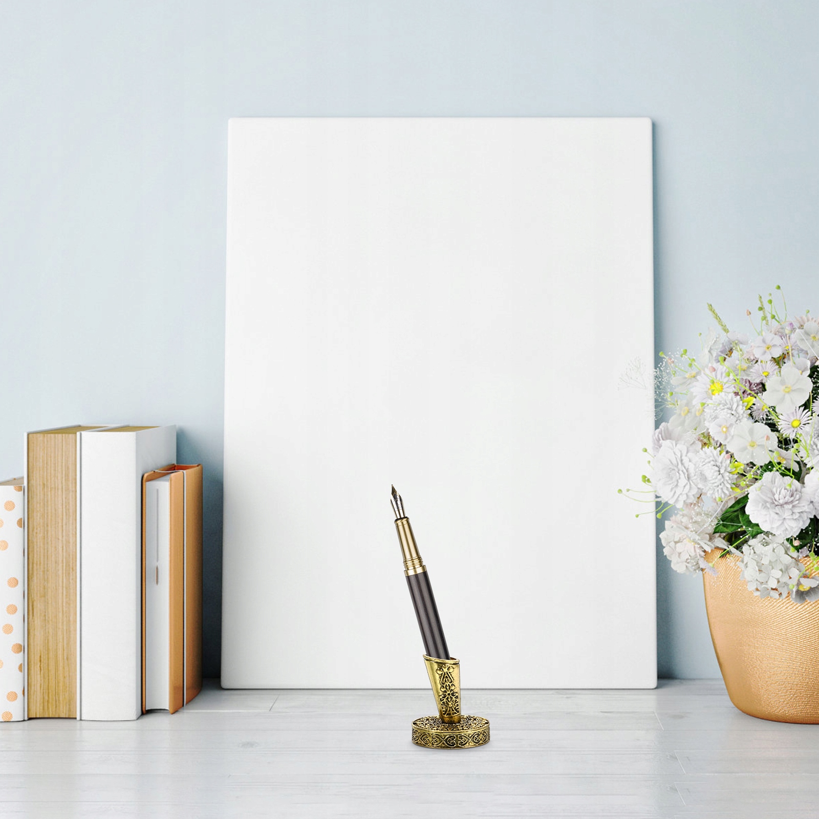 Biuro z pojemnikiem na ołówki Kod producenta 123456