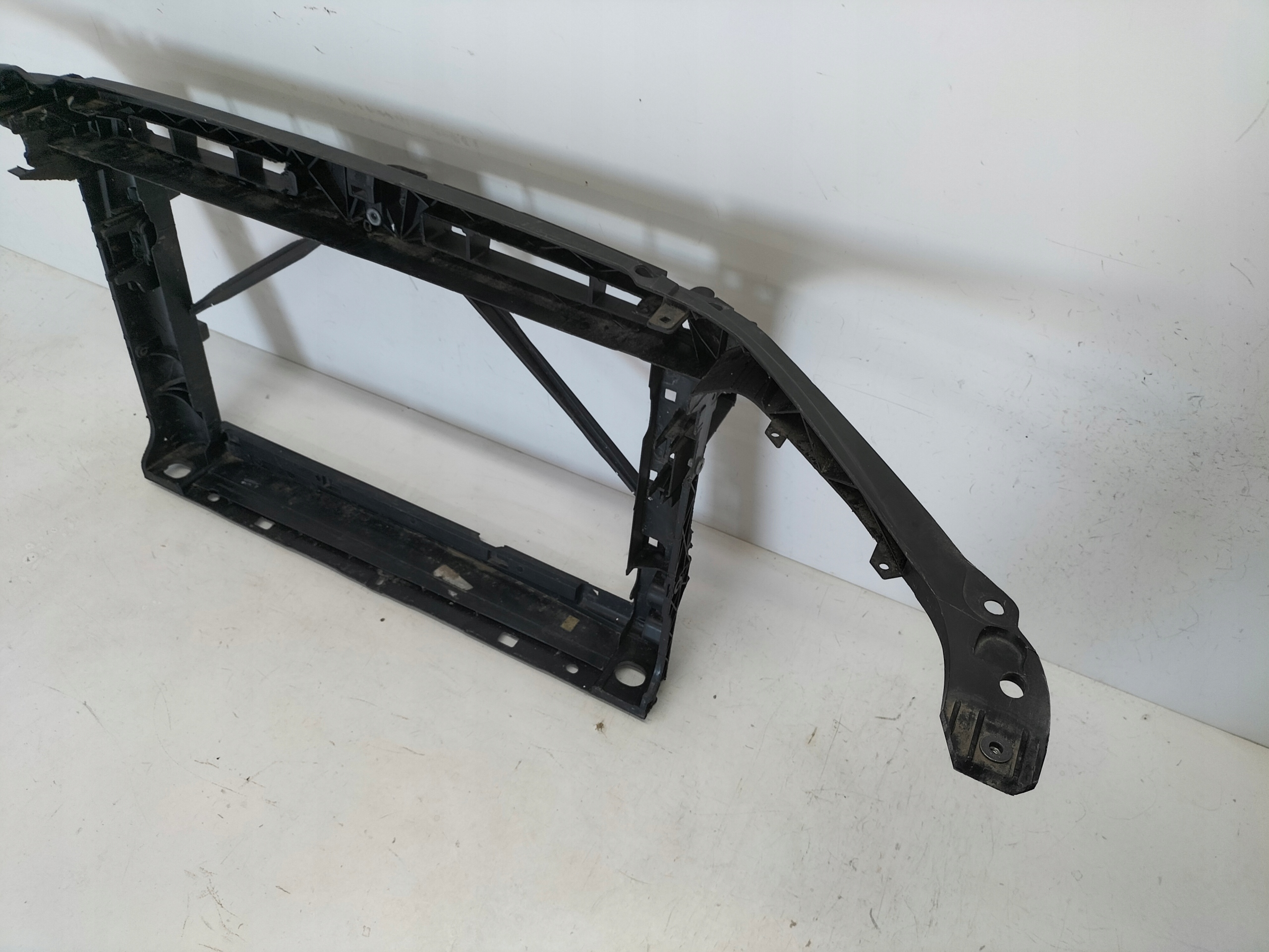support panel for radiators pillar front SKODA OCTAVIA III 13- 1.2 , 1.4TSI , 1.6TDI