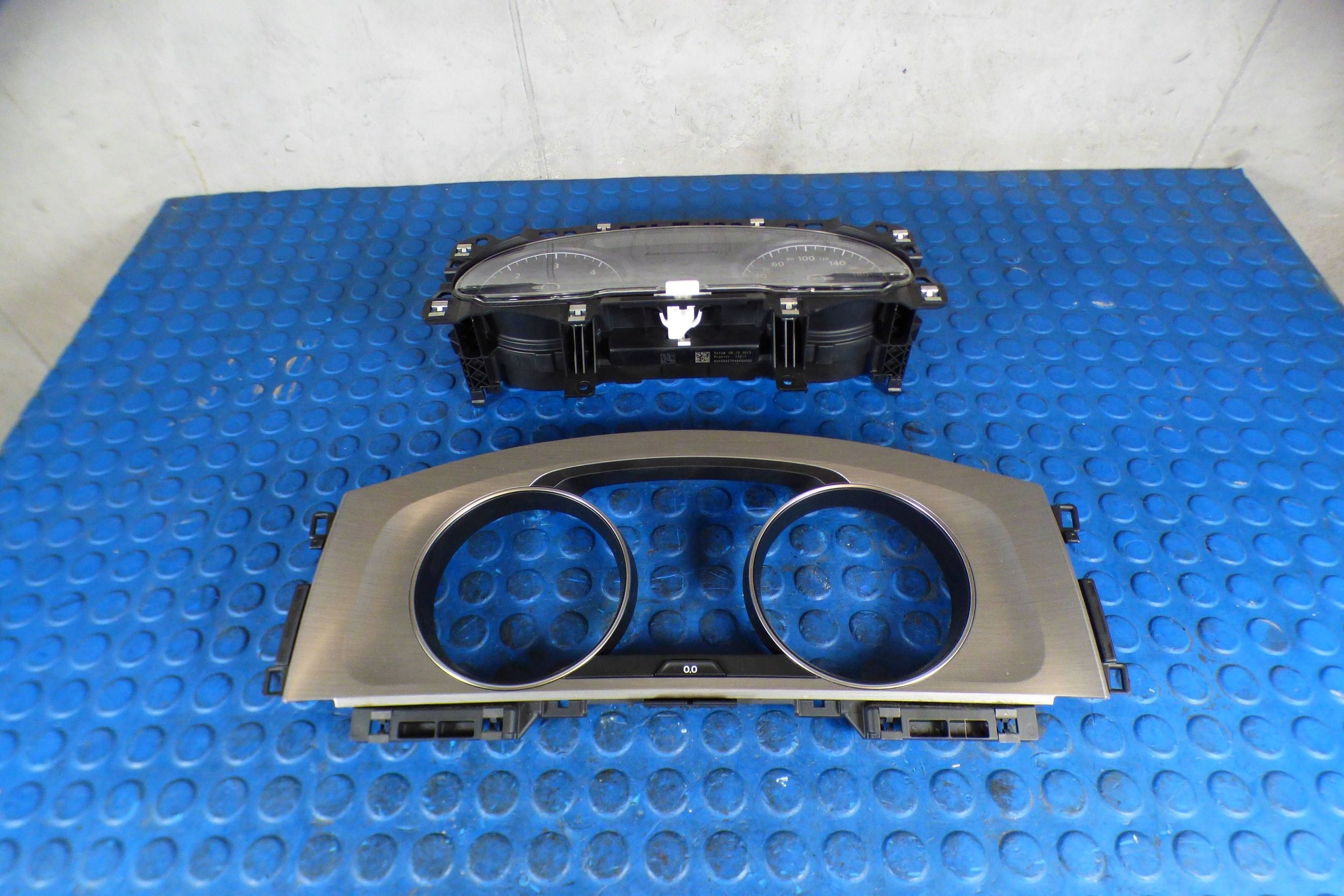 Volkswagen Golf VII dials dials 5G0920871A st.BDB