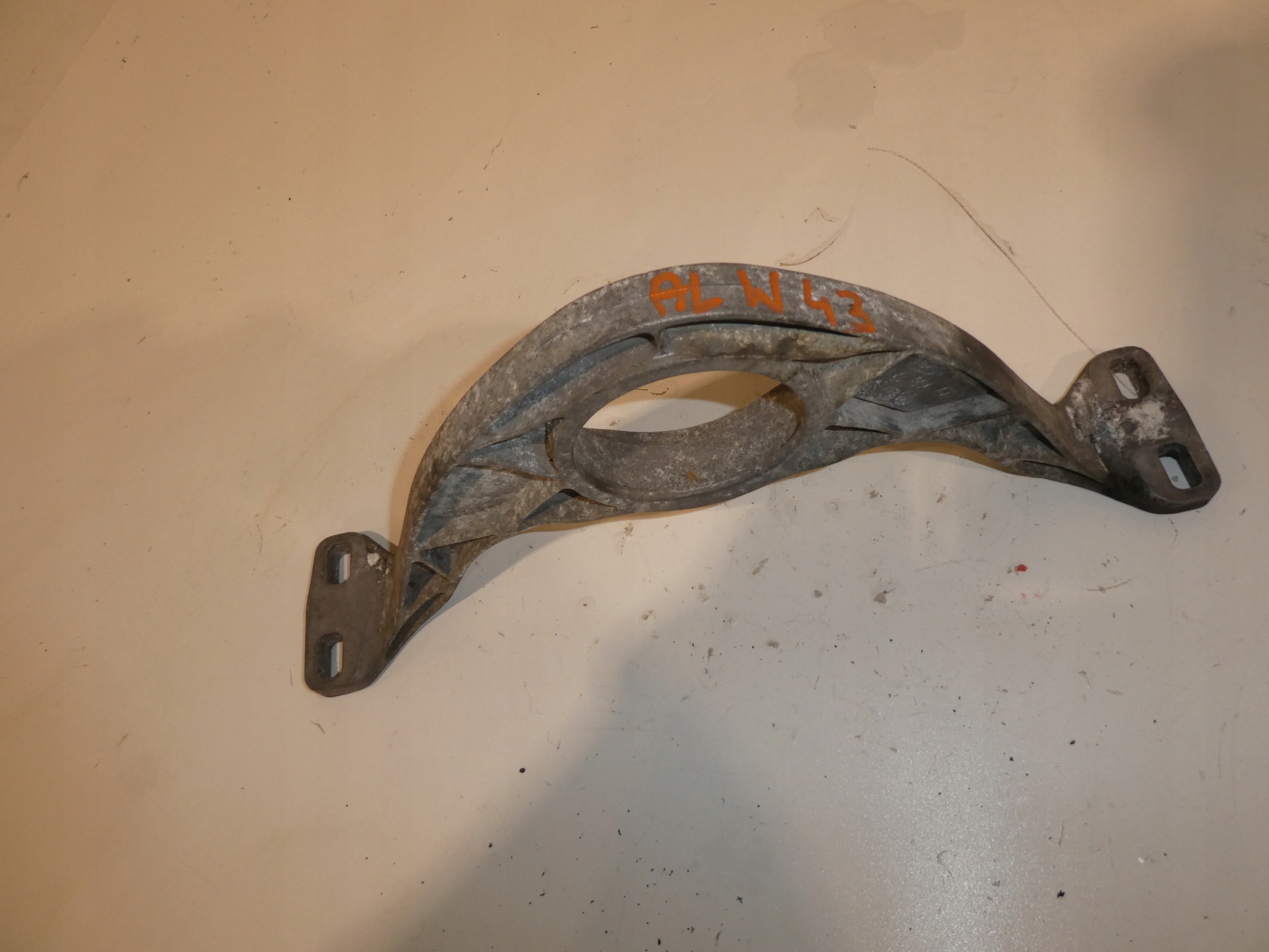 SUPPORTO ALBERO VW TIGUAN E 5N0804421
