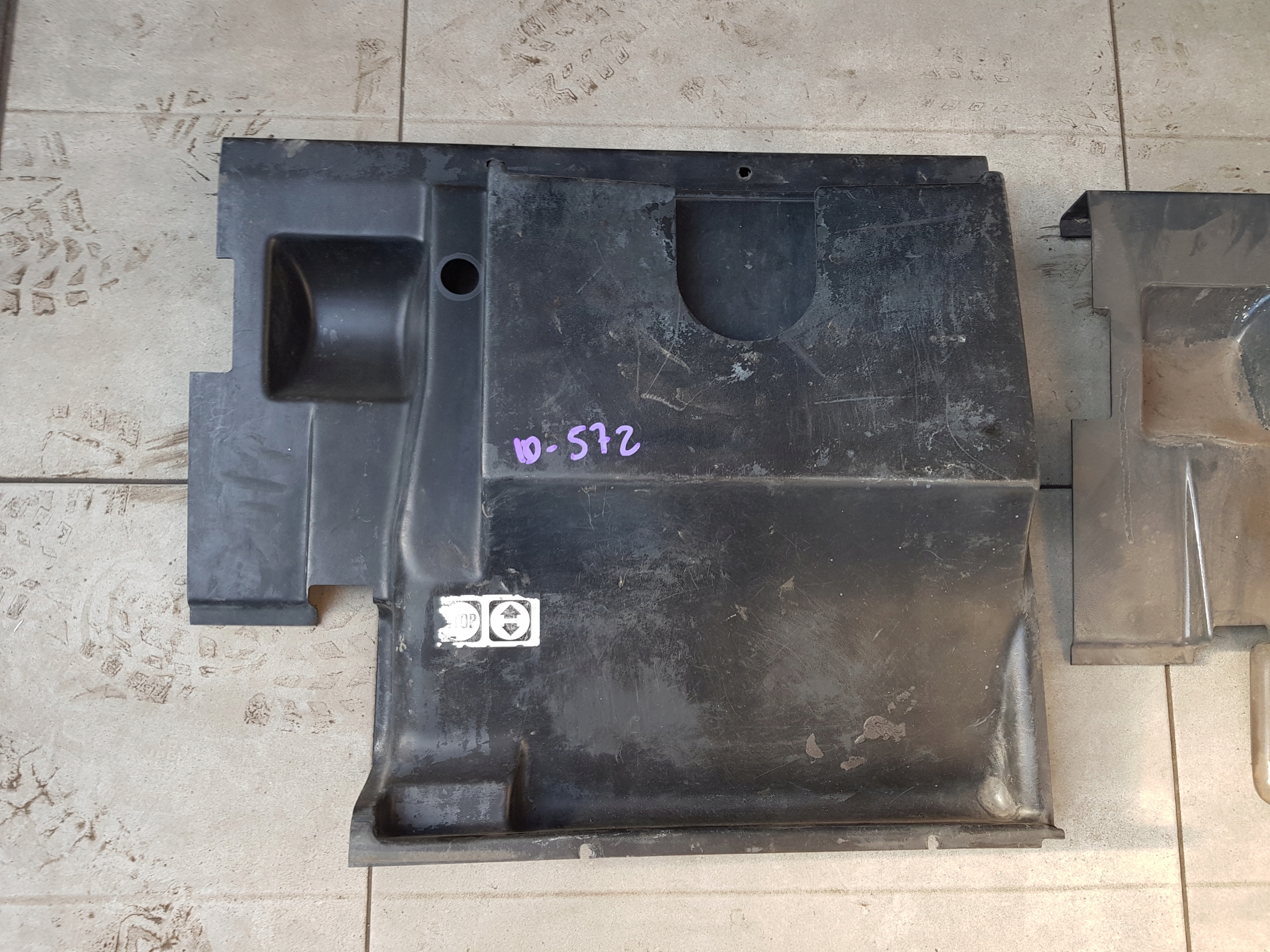 Крышка консоли тележка STILL R70 правая