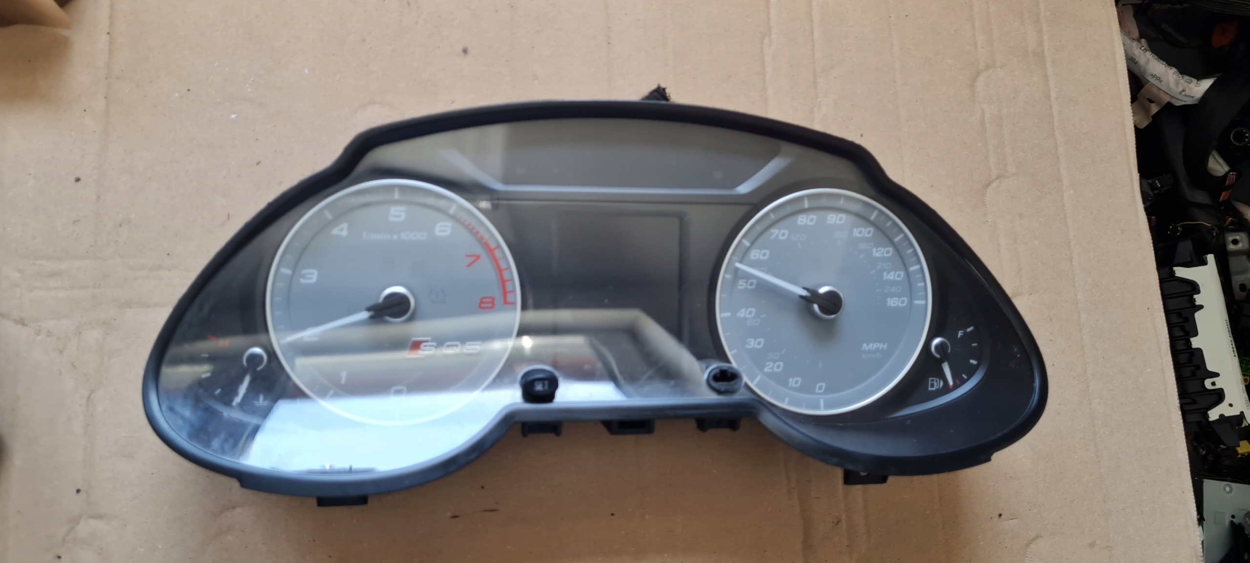 SQ5 8R Q5 LIFT dials clock dials 3.0 TFSI 8R0920982C