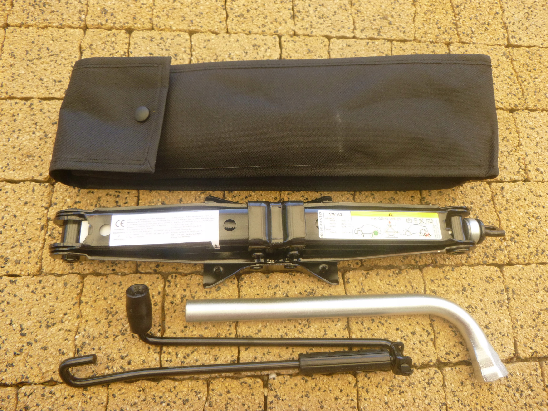 Домкрат подъемник PASSAT B8 Touran ARTEON SUPERB