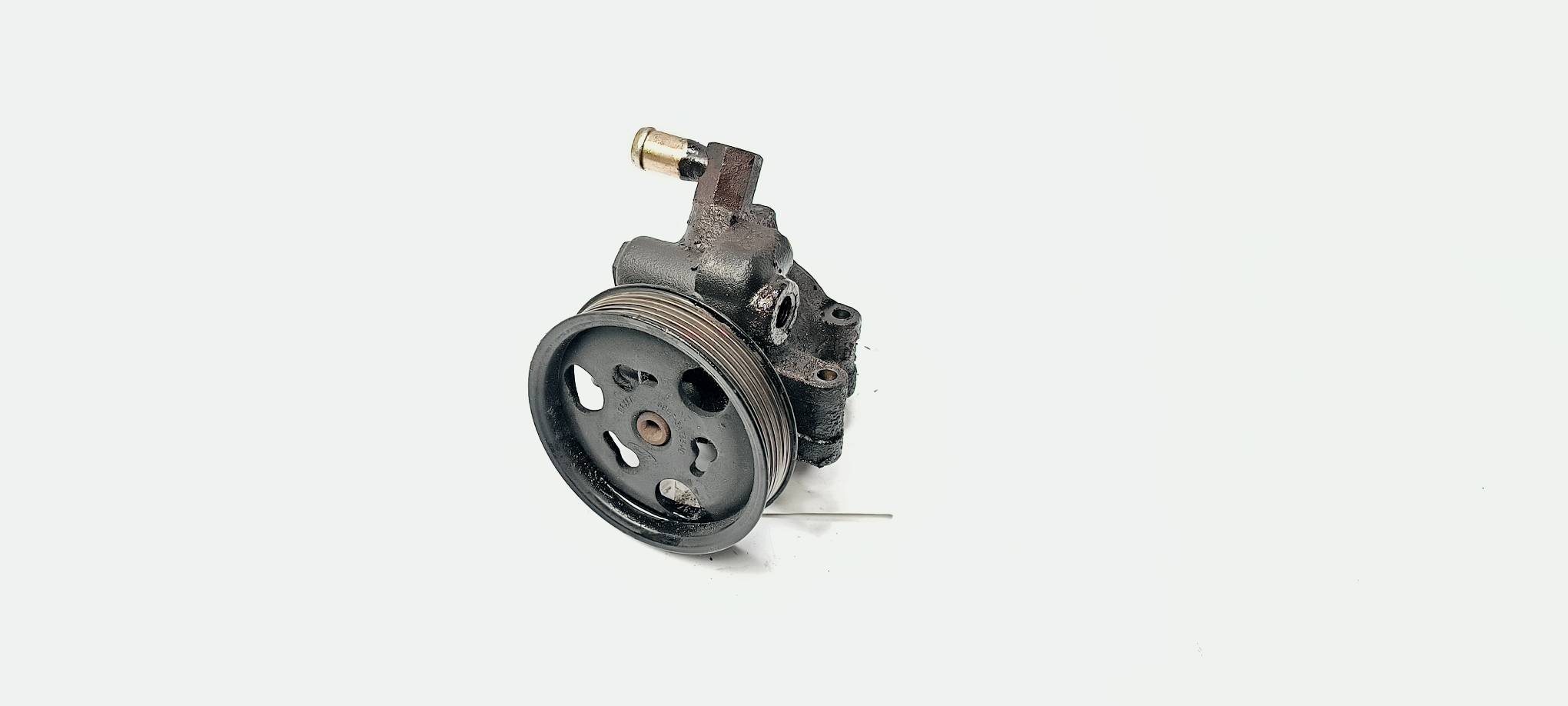 servo pump 96BF-3A733-AC FORD FIESTA MK4 LIFT