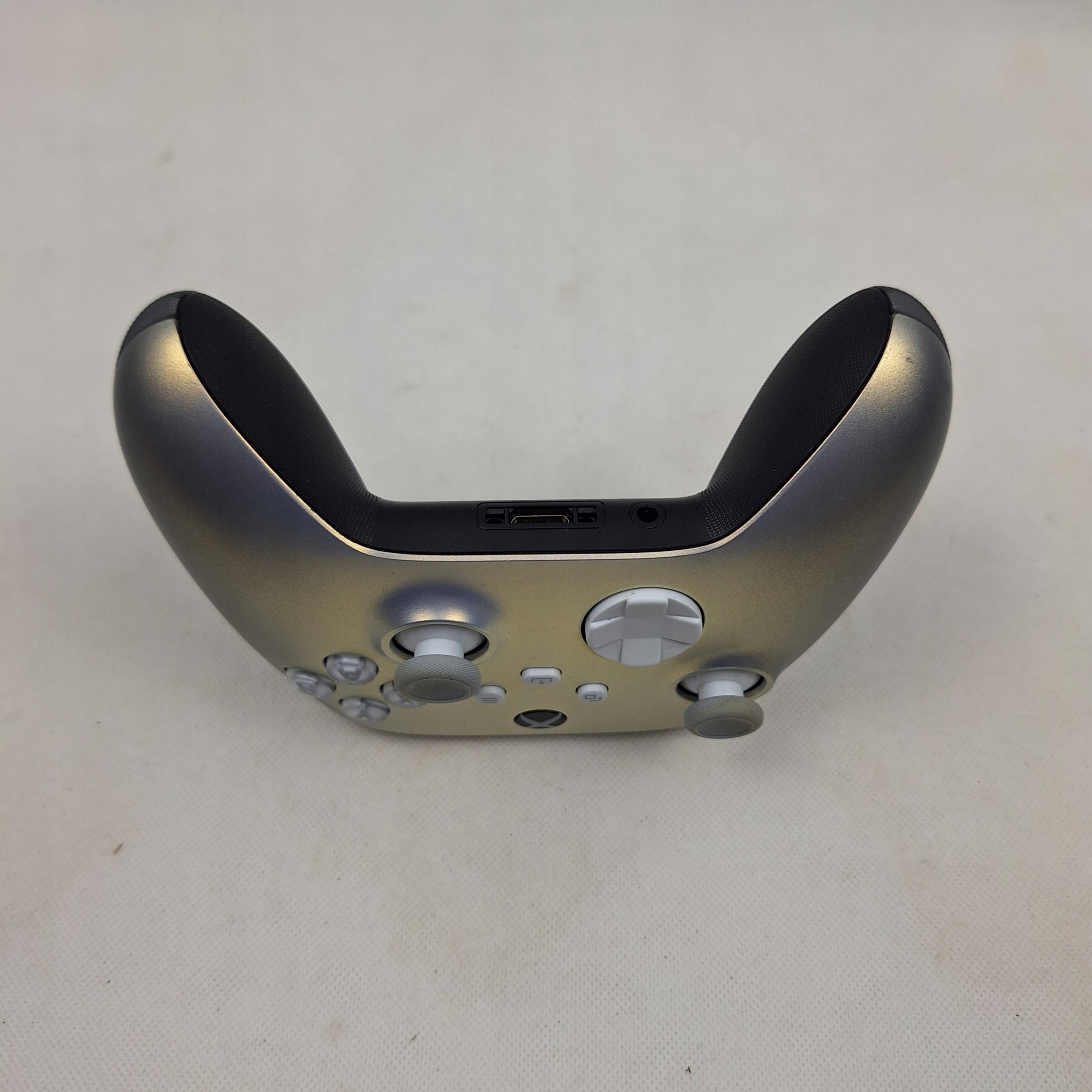 ORYGINALNY PAD XBOX ONE S X SERIES S X BIAŁY LUNAR SHIFT 1914 SPRAWNY GOOD Złącza USB typ-C