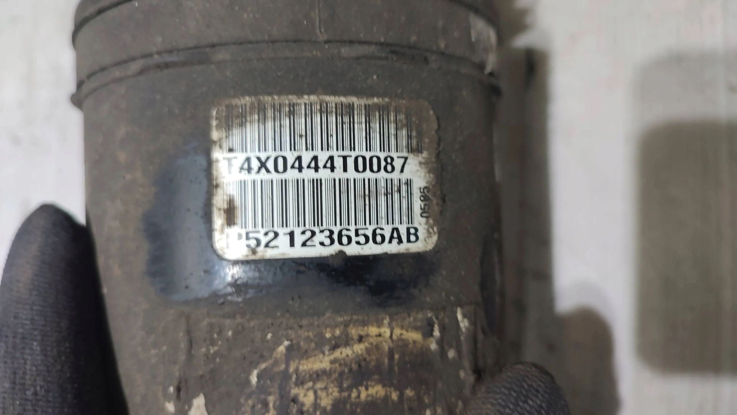 Jeep Cherokee 2015 rear part side left semi-axis rear