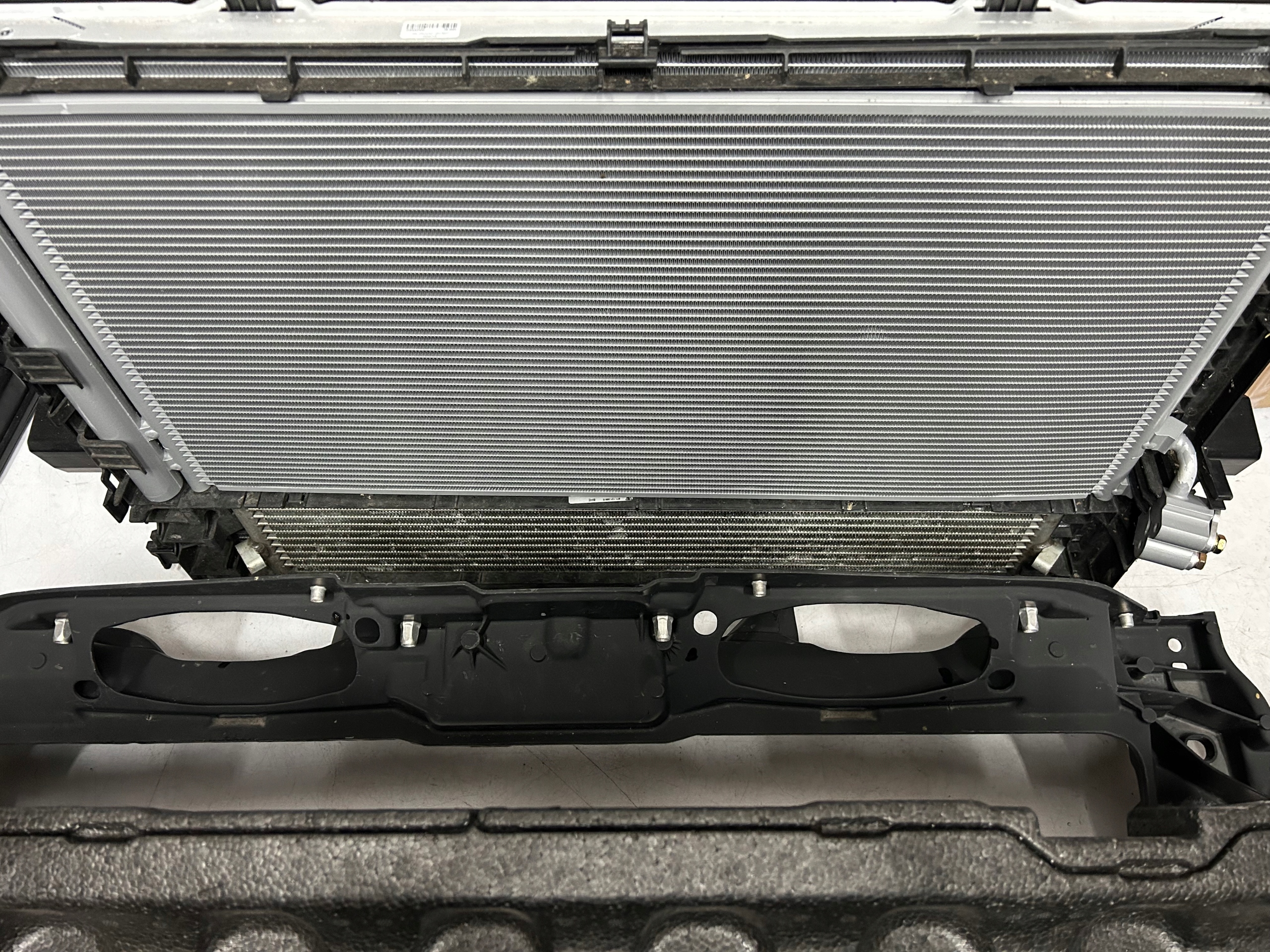 front bumper light bonnet radiator Porsche Panamera 971 Lift 20-23