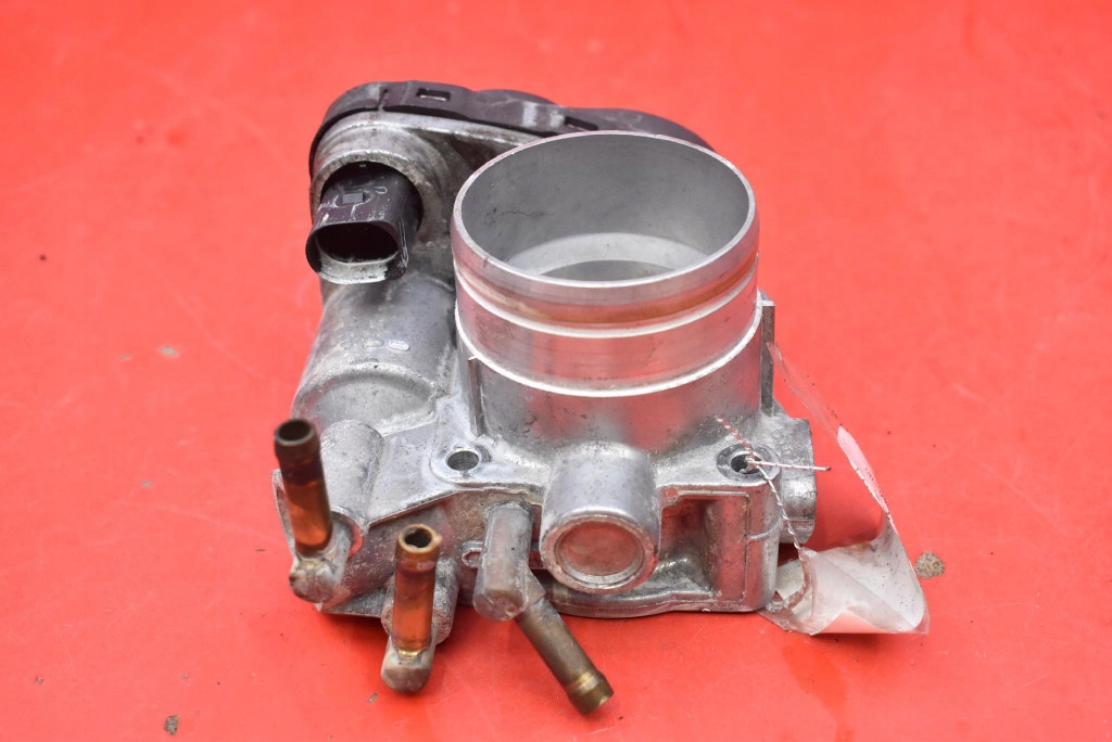 Valvola a farfalla 06A133062A VW PASSAT B5 1.9 TDI 130 KM 00-05
