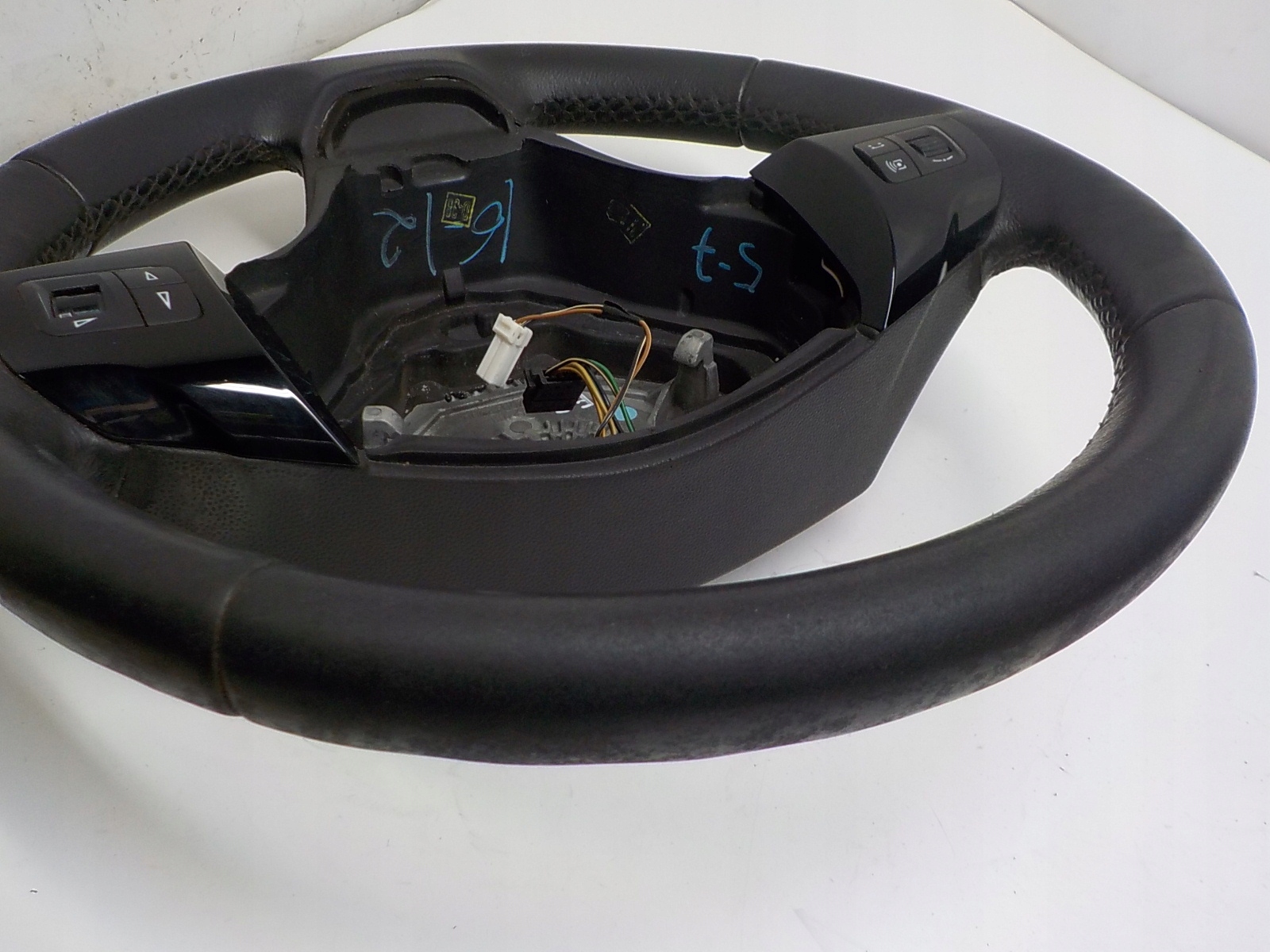 OPEL CORSA D steering wheel, leather MULTI PODGRZEWANA