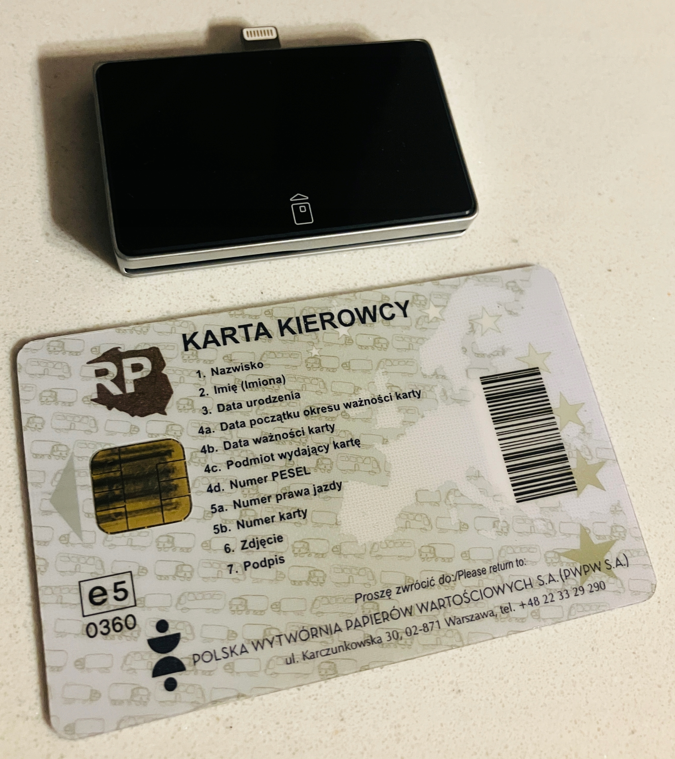 Czytnik Karty Kierowcy do iPhone / iOS / Kod producenta 301U